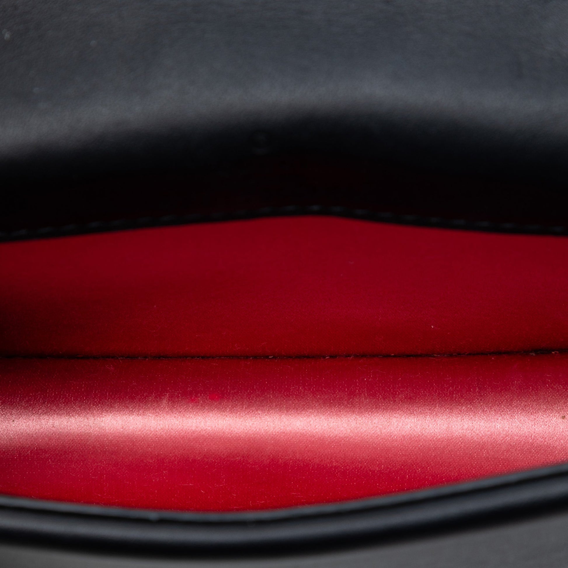 Gucci Mini Crystal Embellished Velvet Dionysus Crossbody