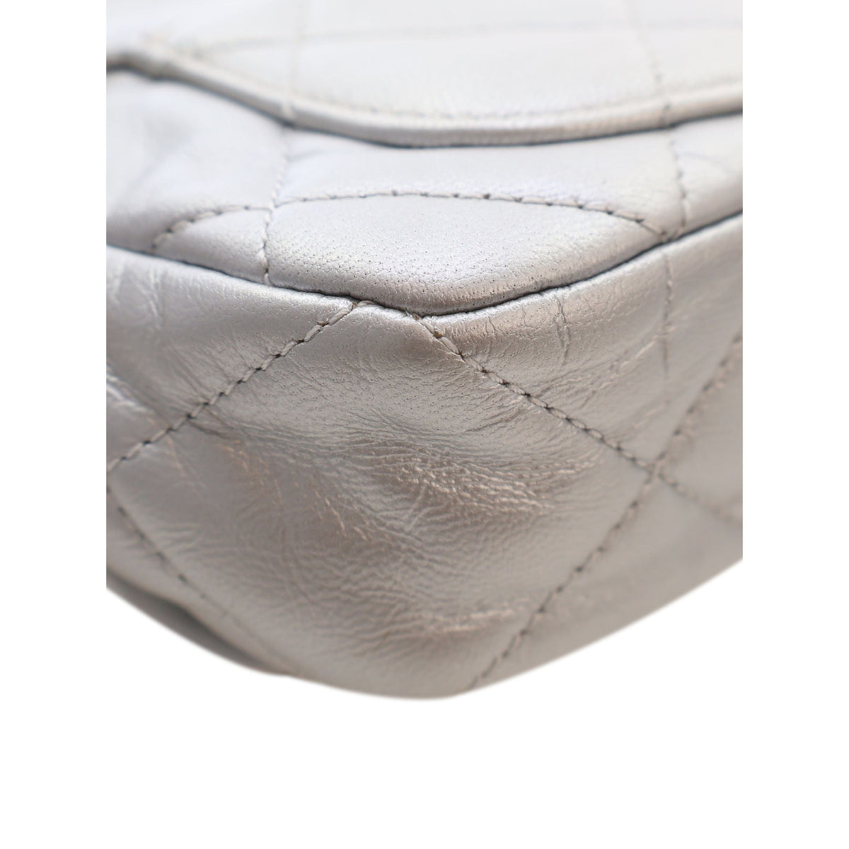 Chanel Metallic Lambskin 19 Belt Bag — Silver
