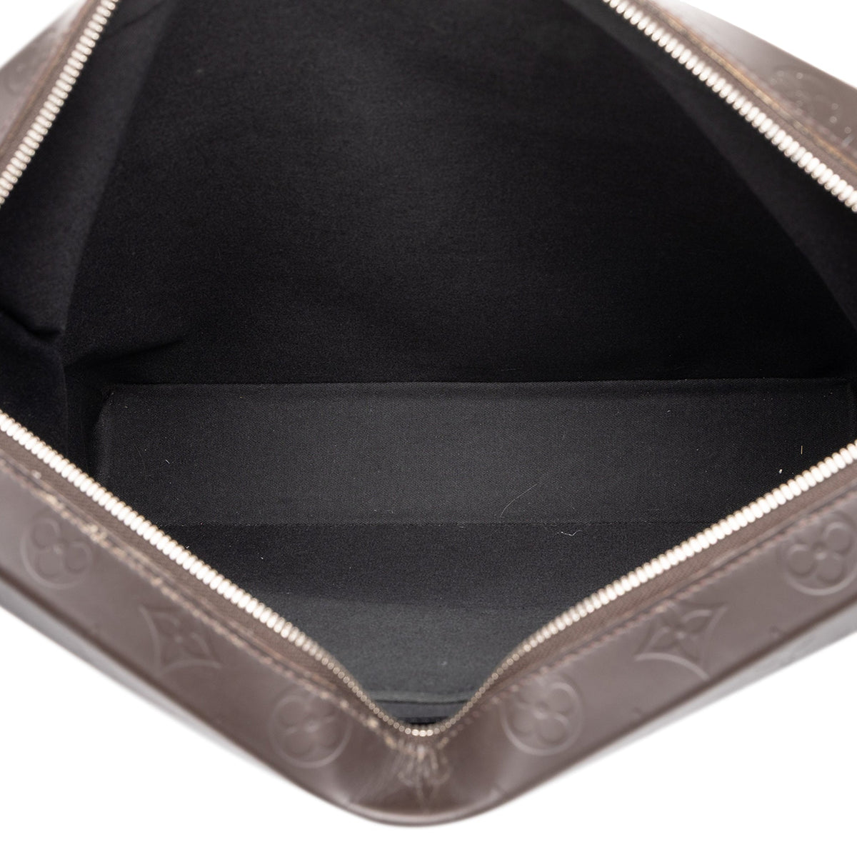 Louis Vuitton Monogram Glace Steve