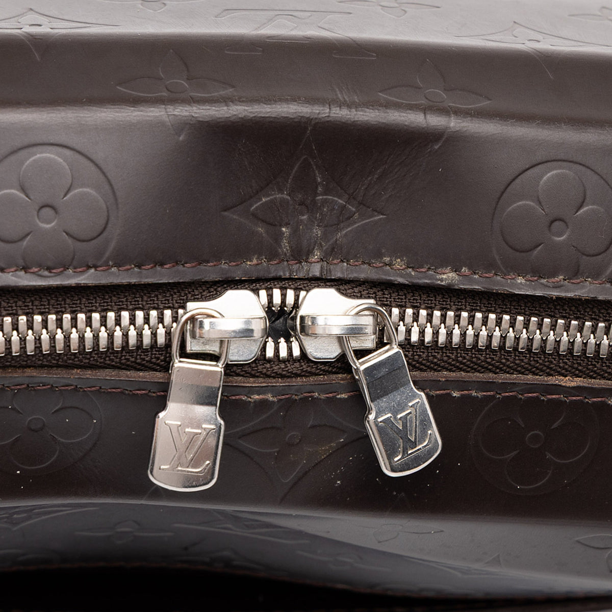 Louis Vuitton Monogram Glace Steve