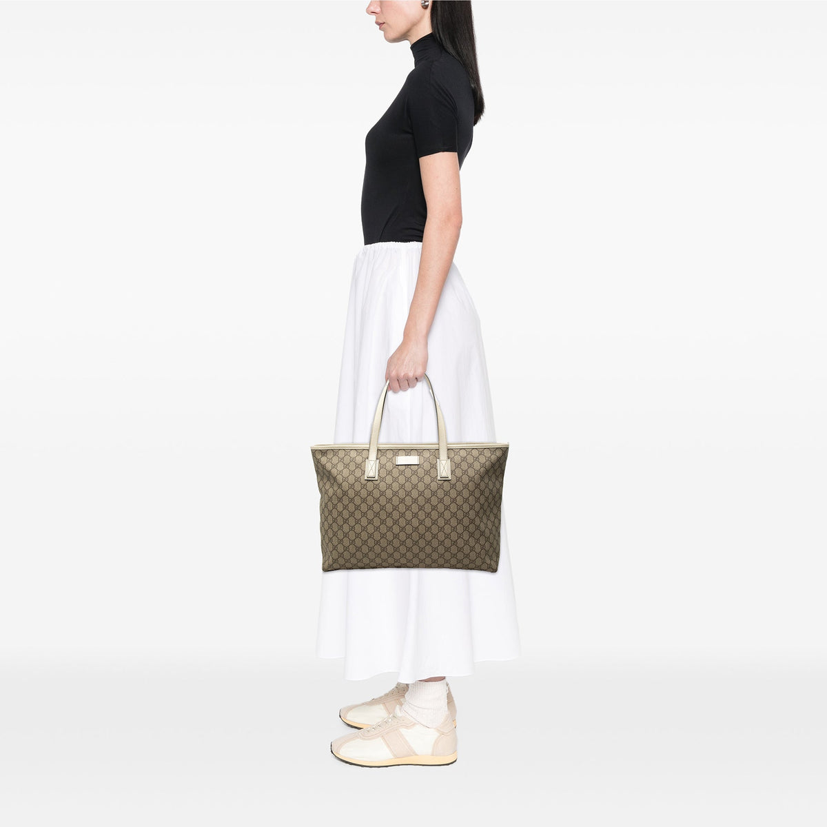 Gucci Large GG Supreme Tote