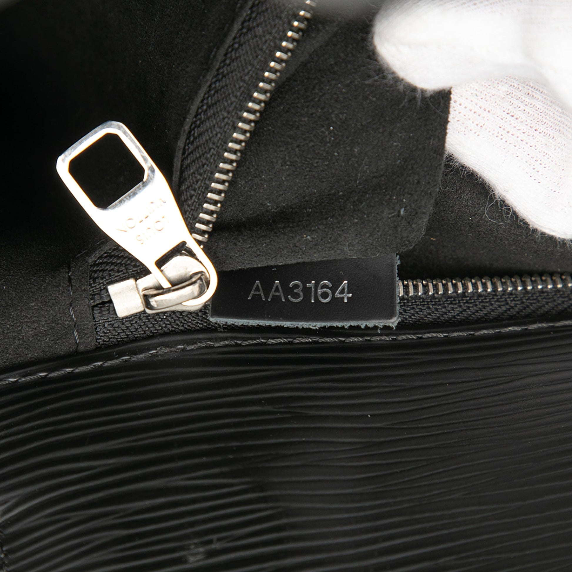 Louis Vuitton Epi Marly BB