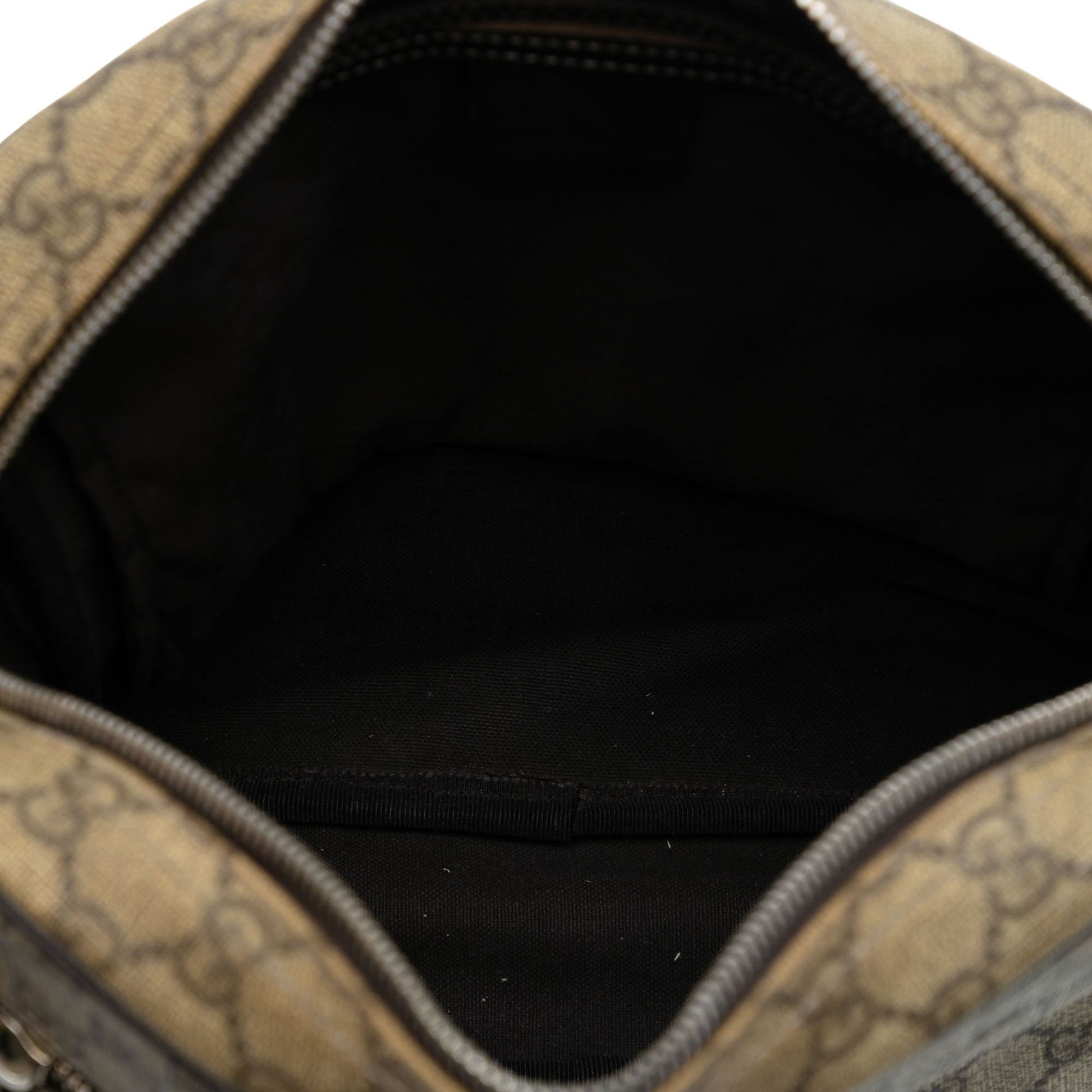 Gucci GG Supreme Crossbody