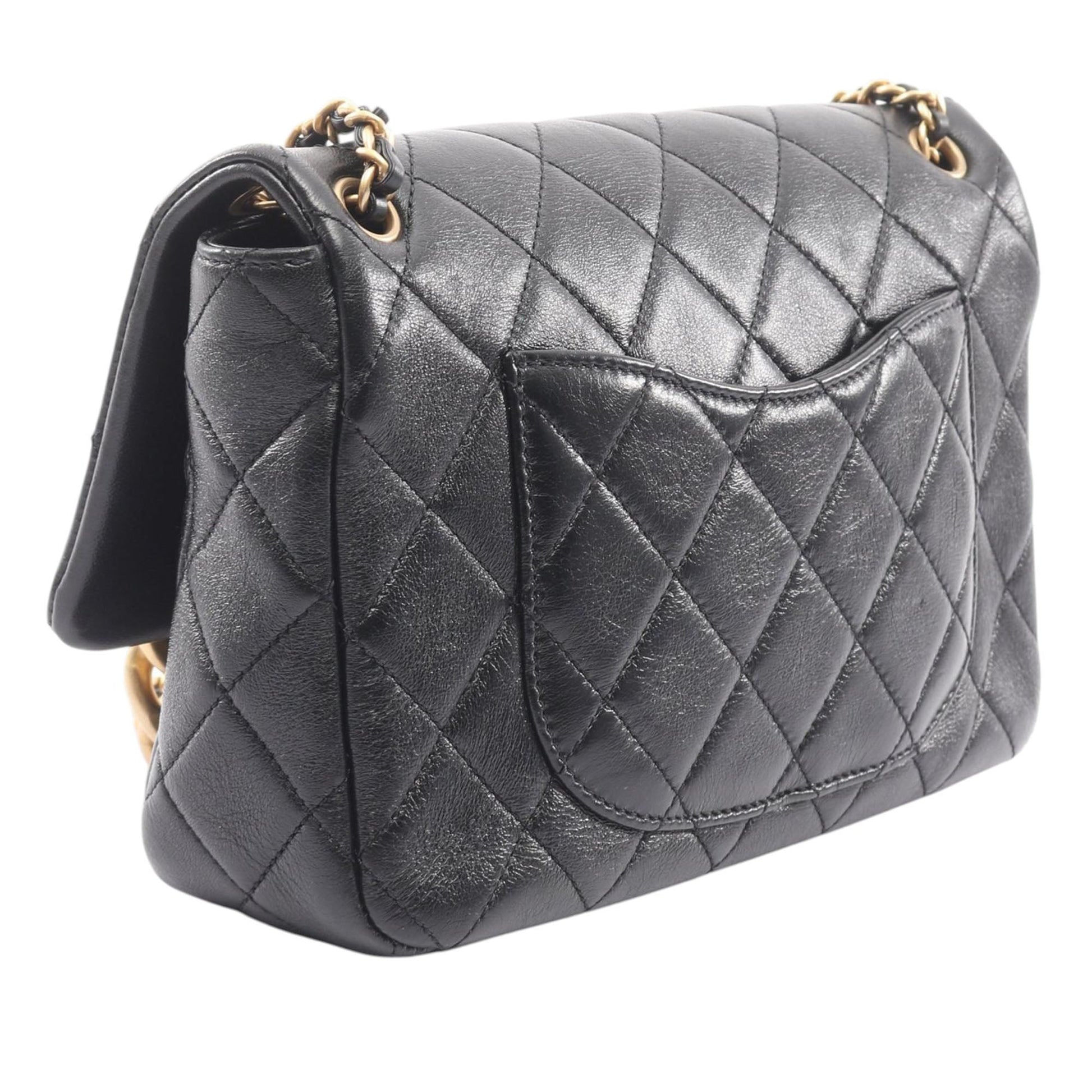 Chanel CC Quilted Lambskin Contrast Stitch Single Flap