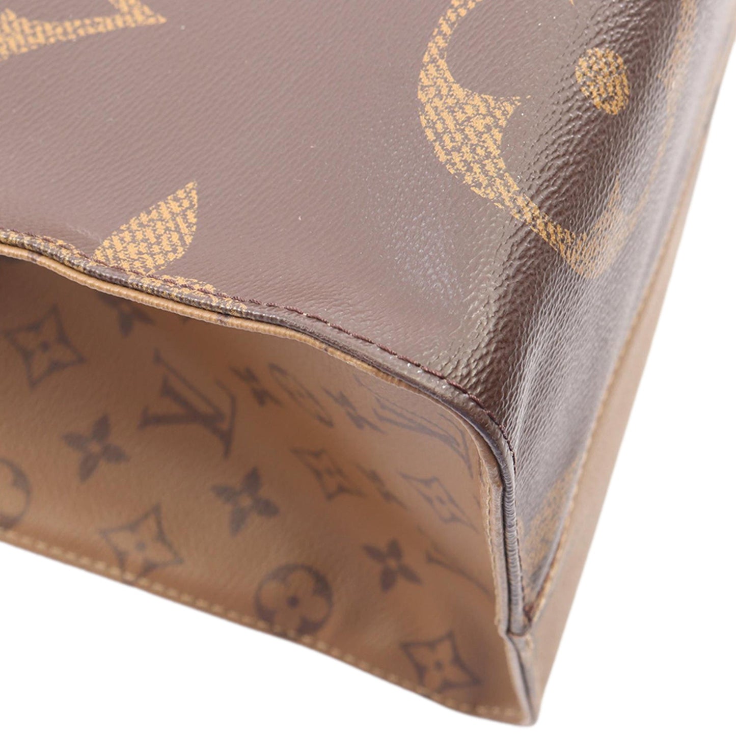 Louis Vuitton Monogram Reverse Giant OnTheGo GM