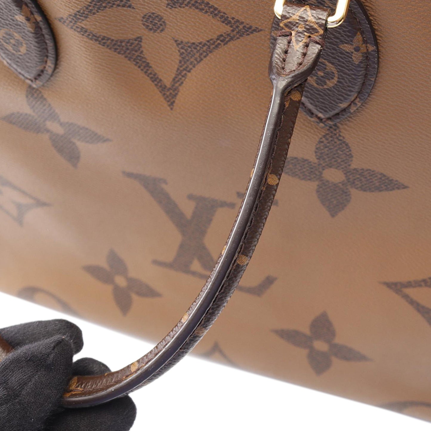 Louis Vuitton Monogram Reverse Giant OnTheGo GM