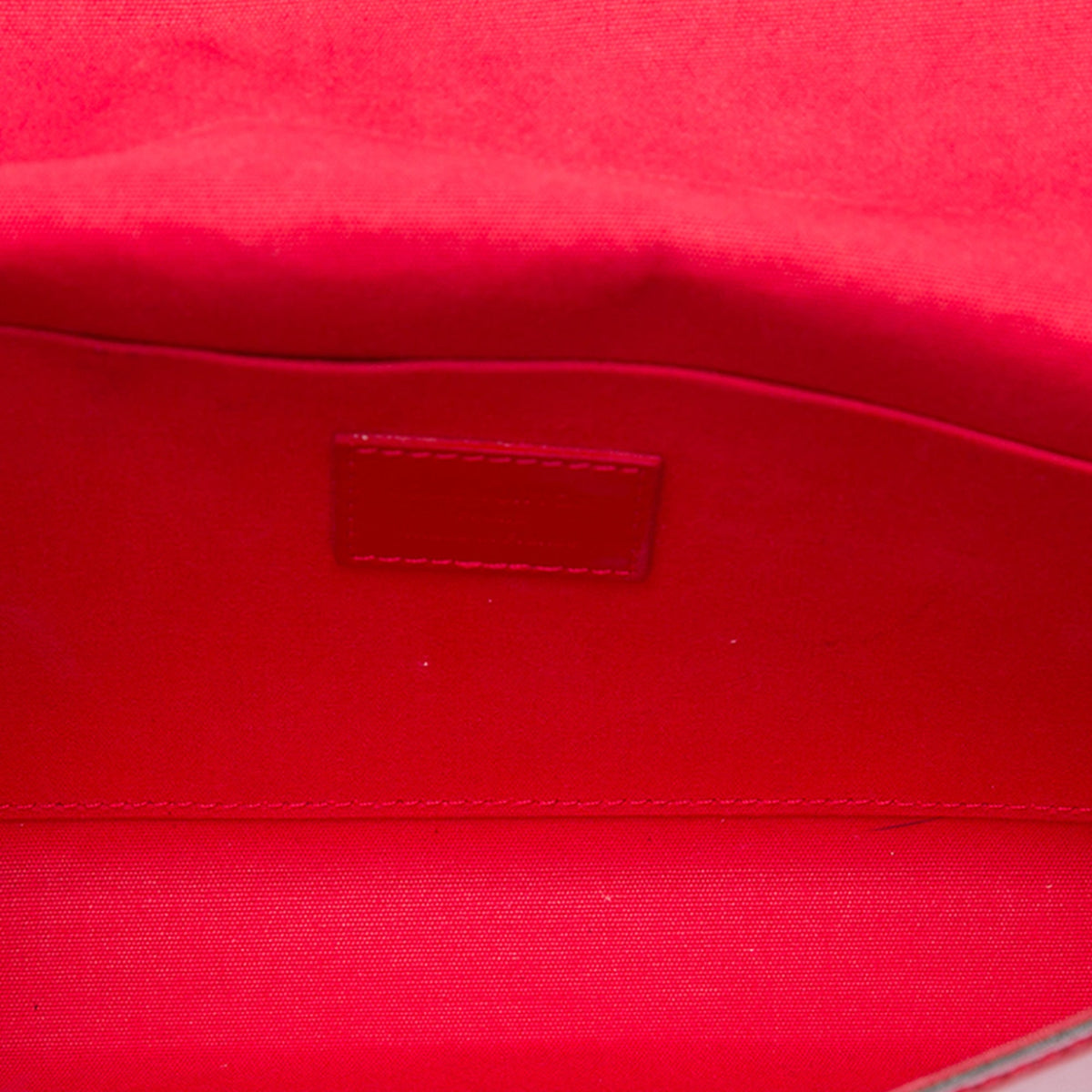 Louis Vuitton Monogram Vernis Pochette Felicie — Red