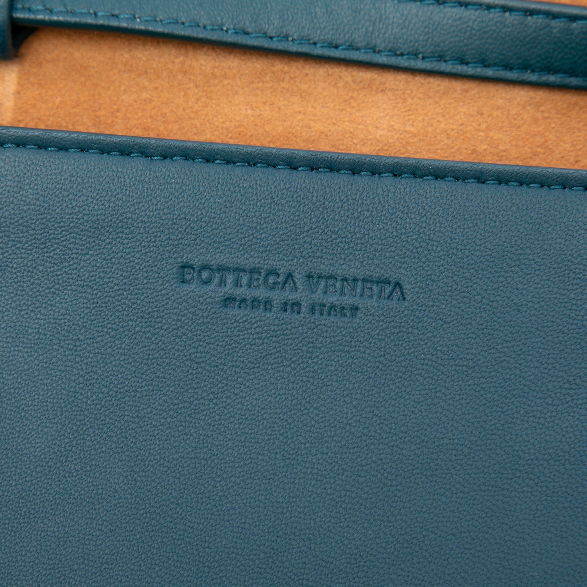 Bottega Veneta Mini Nappa Maxi Intrecciato Cassette Crossbody
