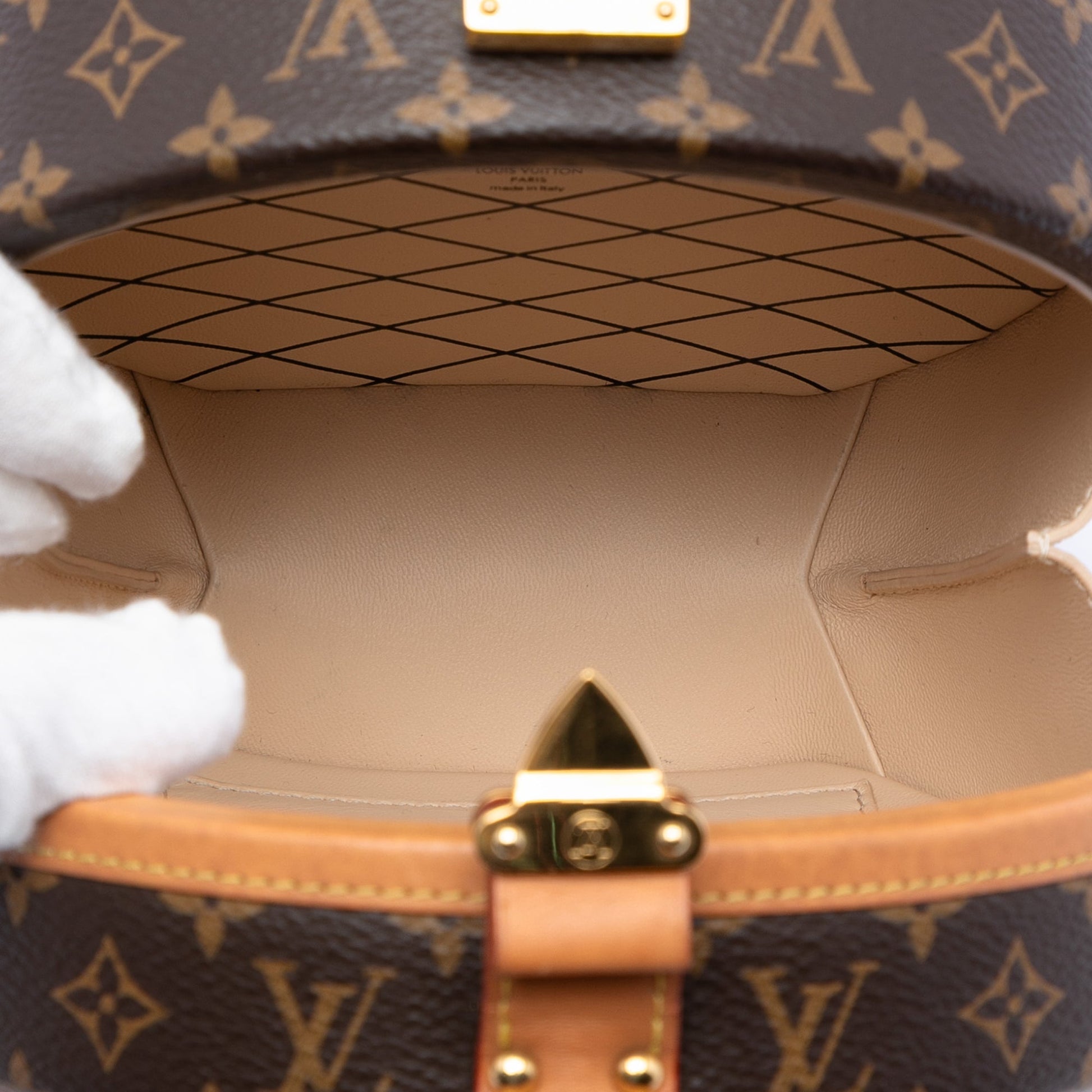 Monogram Petite Boite Chapeau