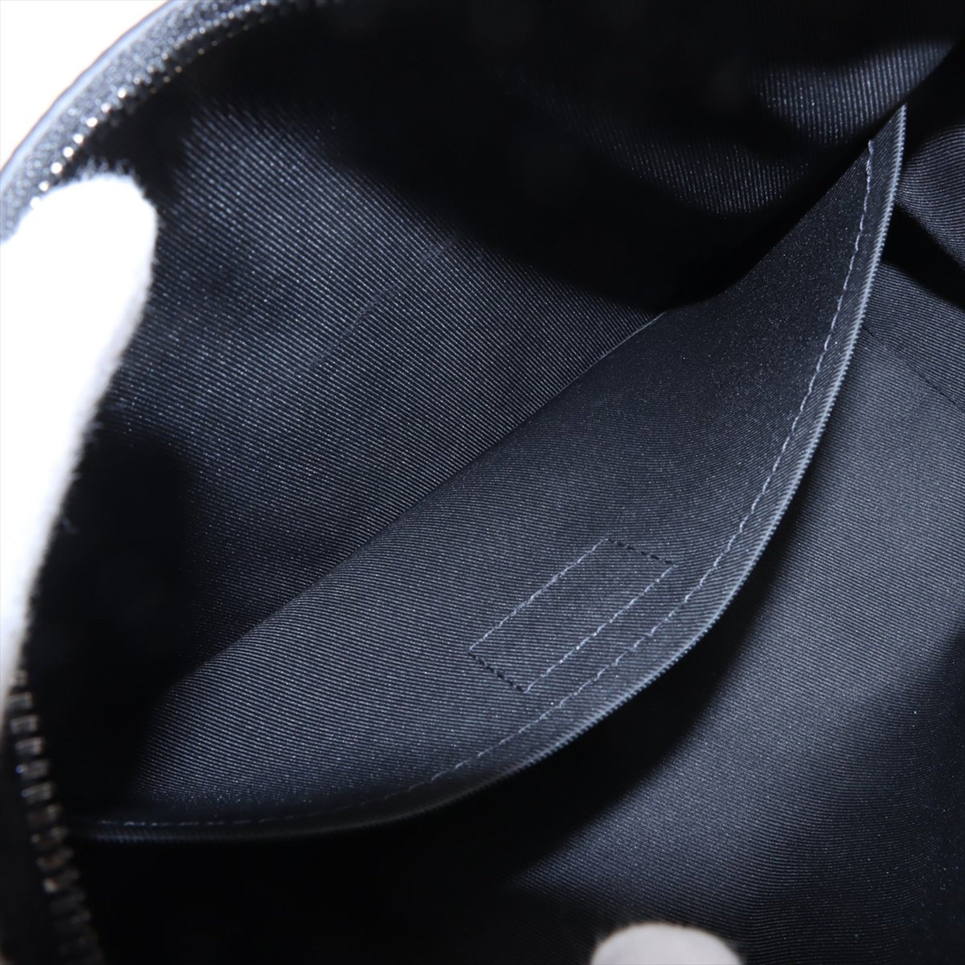 Louis Vuitton Aerogram City Keepall