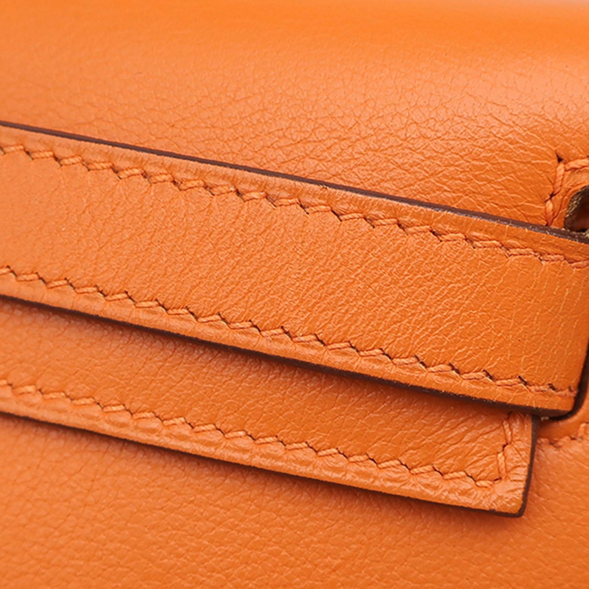 Hermès Swift Kelly Longue Pochette