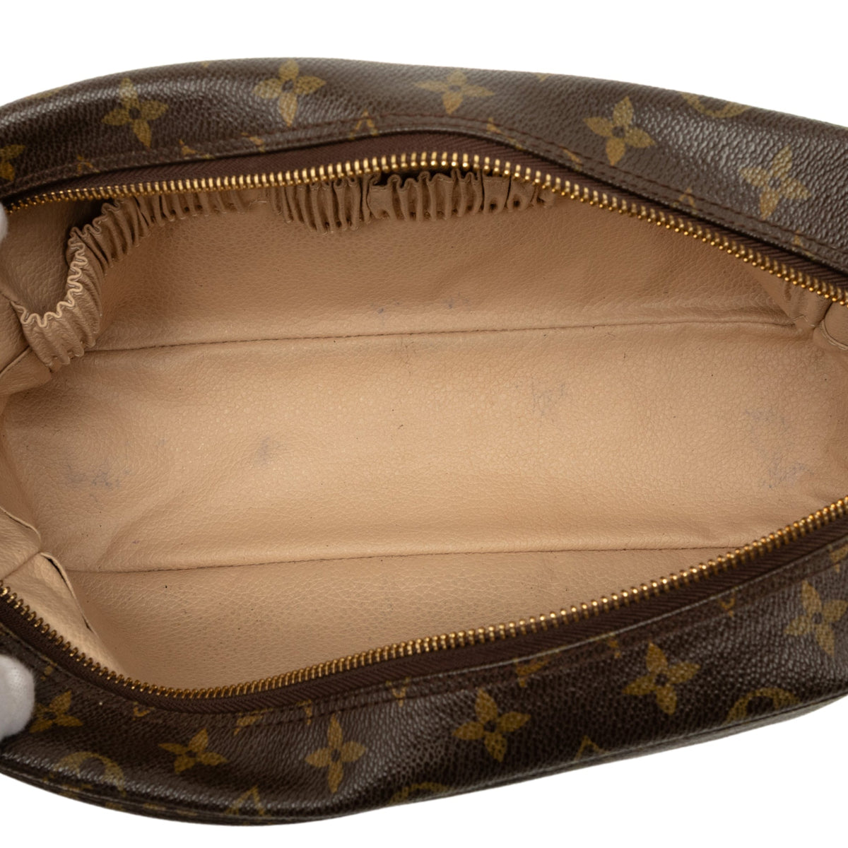 Louis Vuitton Monogram Trousse Toilette 28