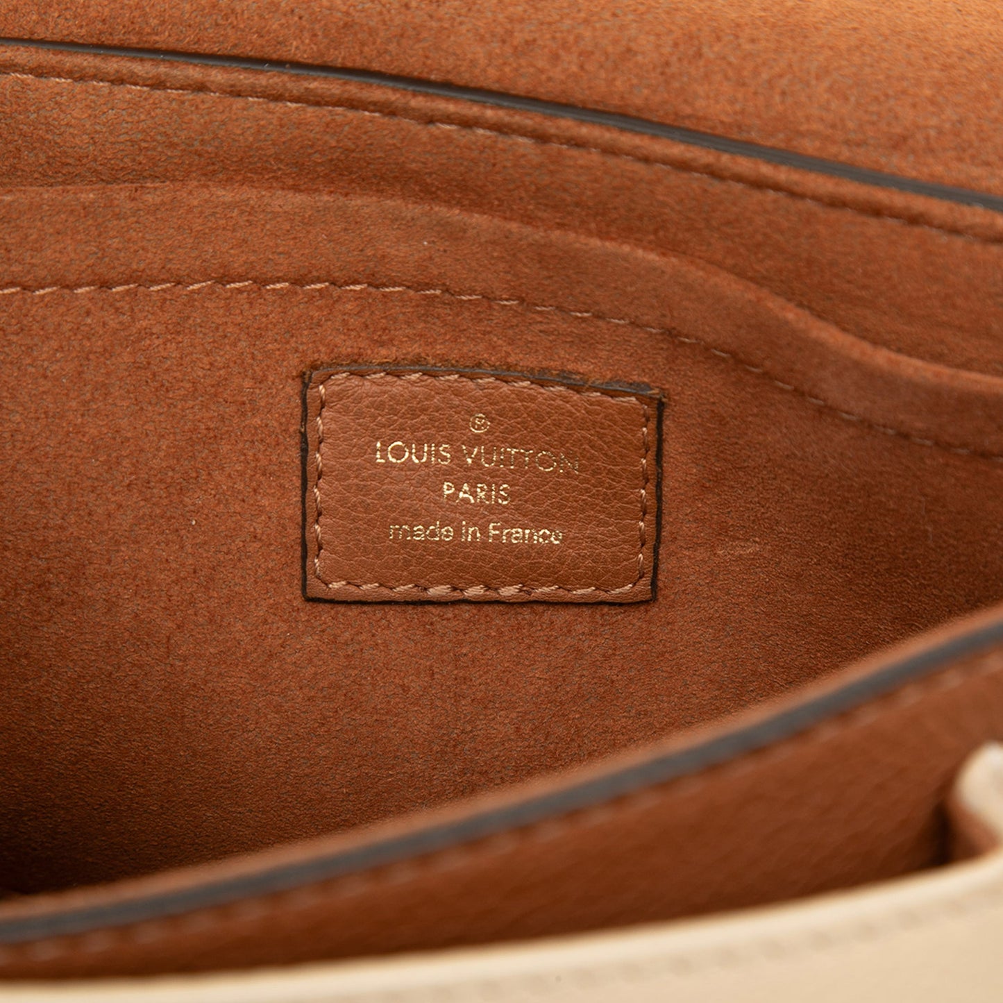 Louis Vuitton Grained Calfskin Lockme Tender