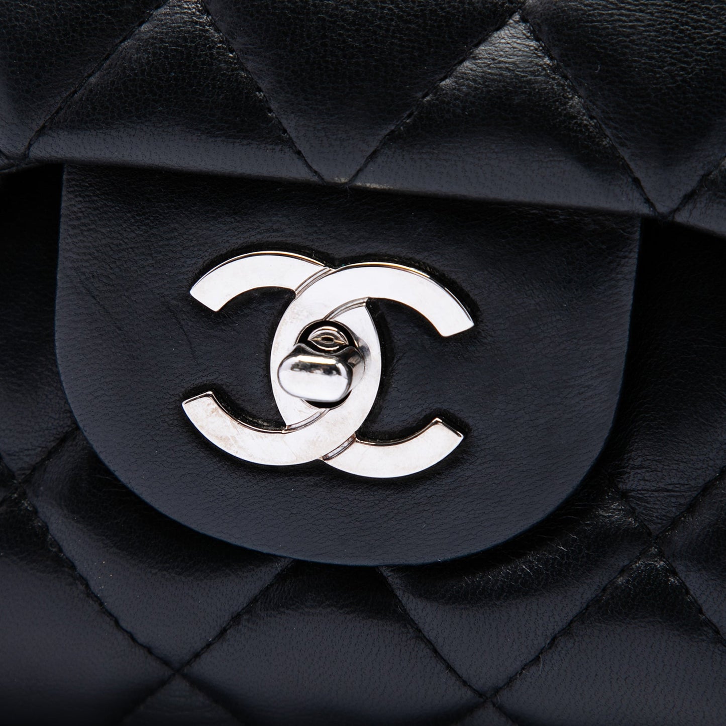 Chanel Jumbo Classic Lambskin Single Flap