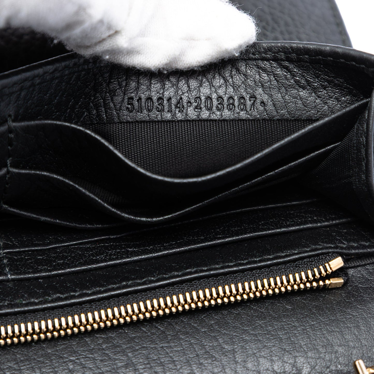 Gucci Dollar Calfskin Interlocking G Wallet on Chain
