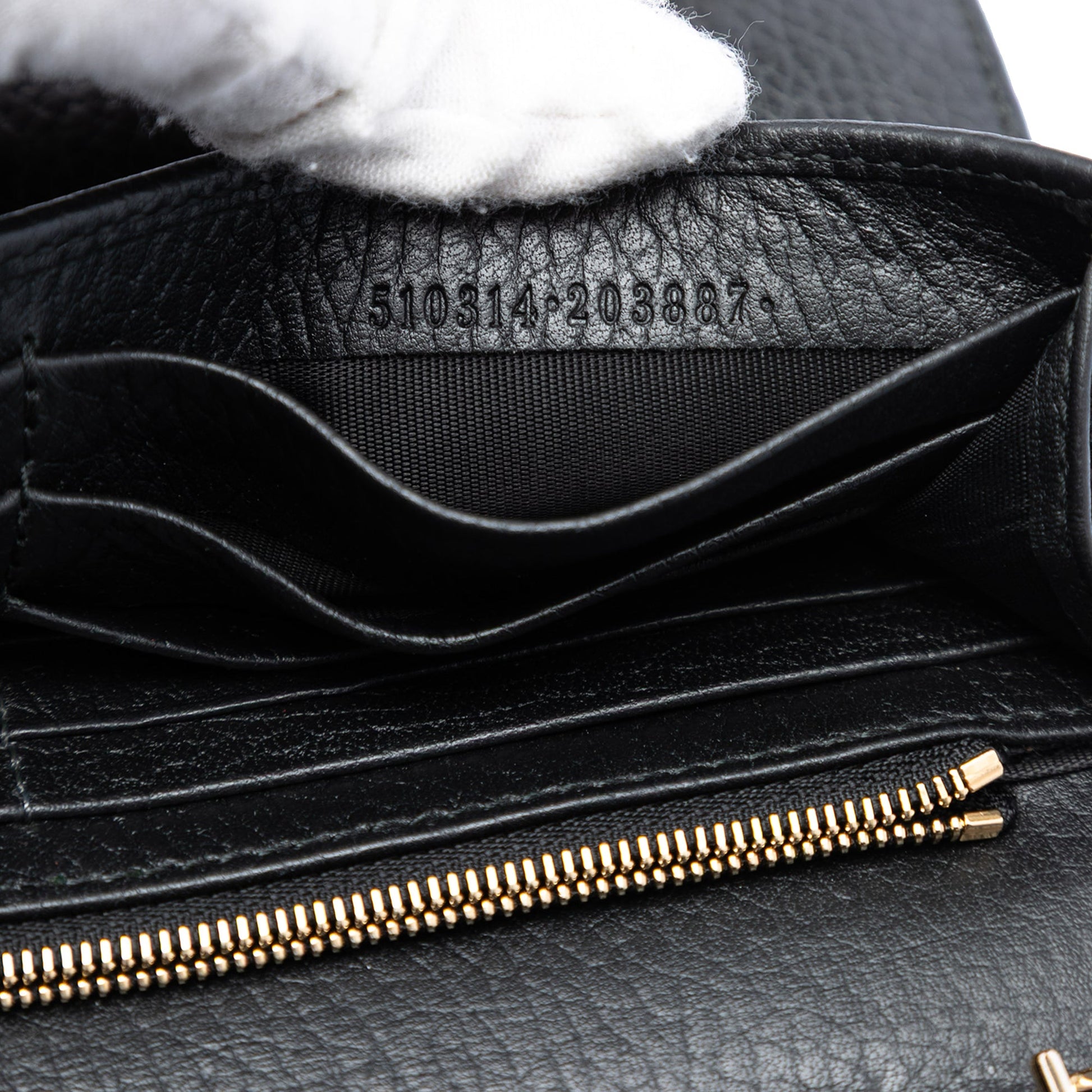 Gucci Dollar Calfskin Interlocking G Wallet on Chain