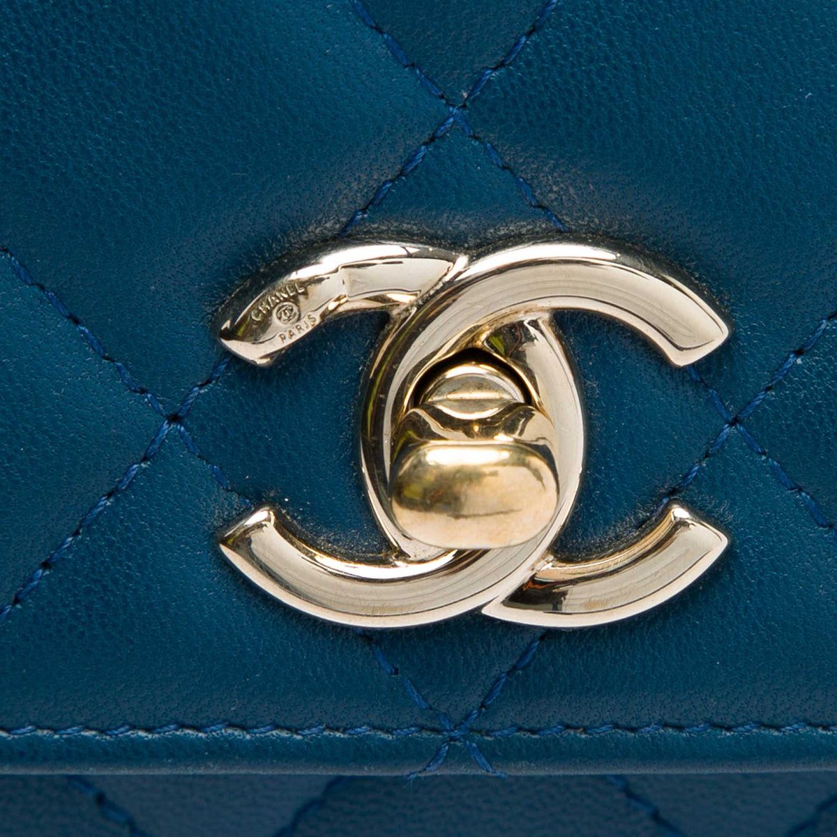 Chanel Quilted Lambskin Trendy CC Wallet On Chain