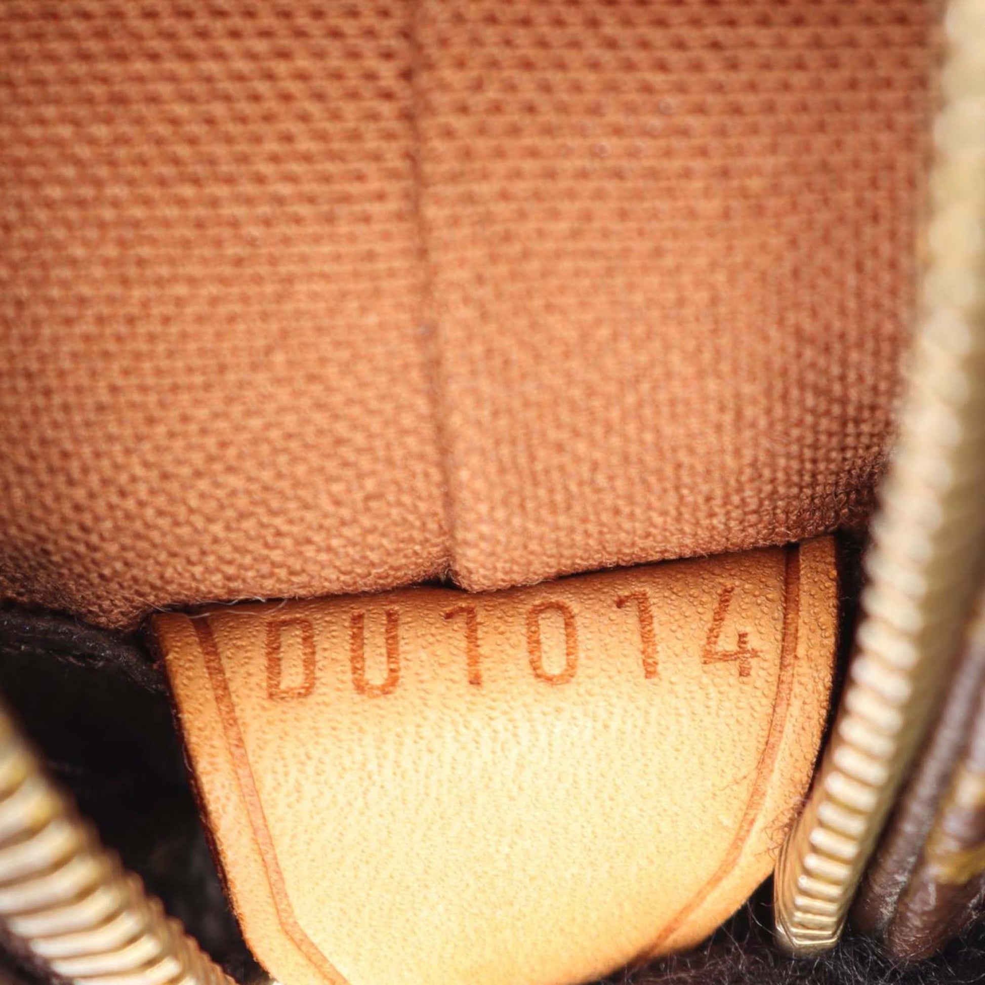 Louis Vuitton Monogram Cabas Mezzo