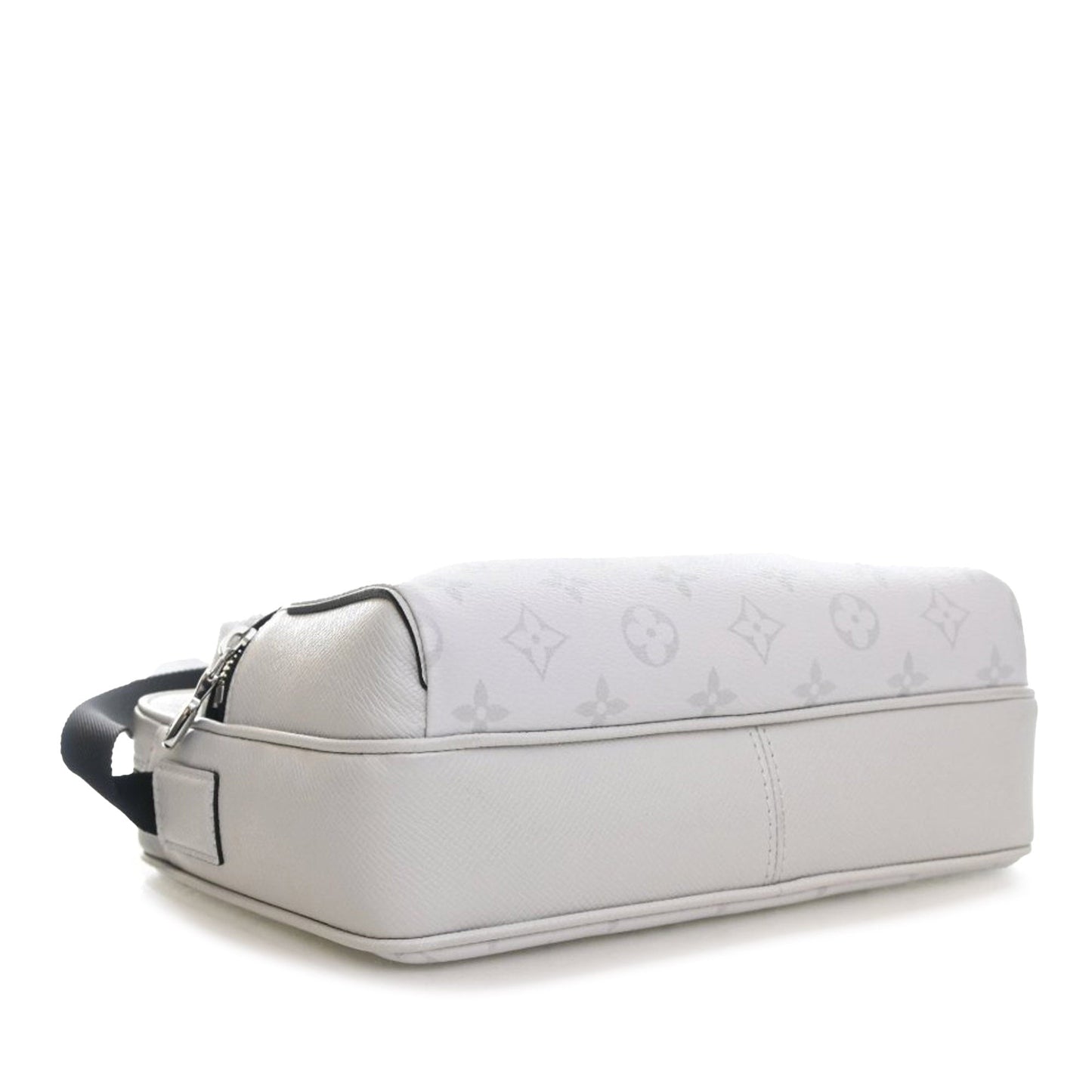Louis Vuitton Monogram Taigarama Outdoor Messenger