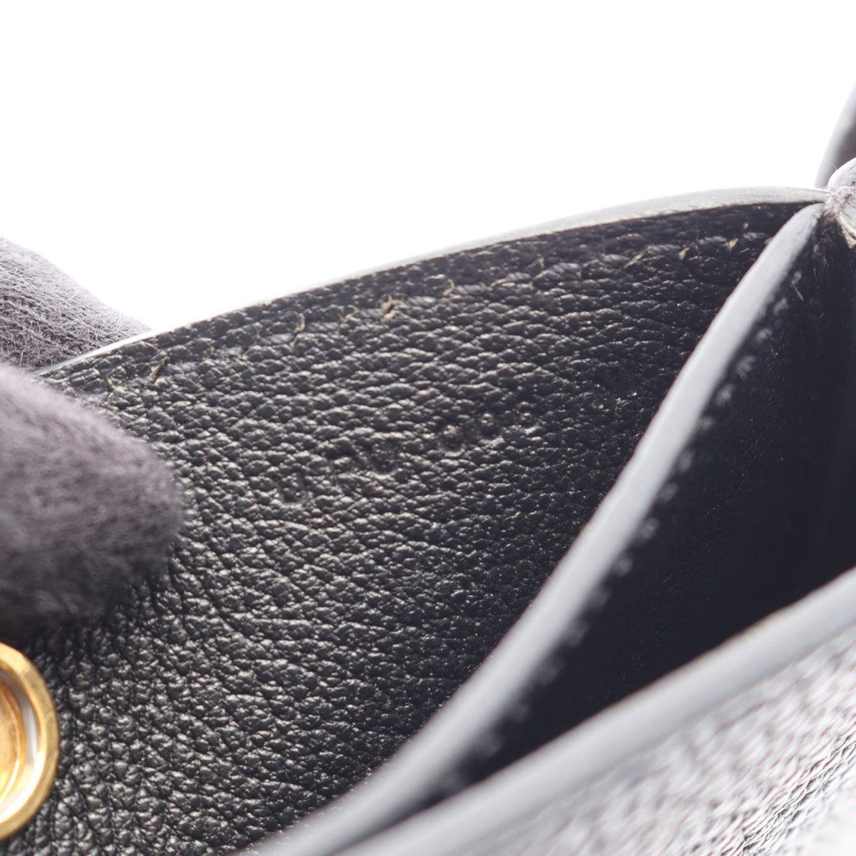Hermès Togo Perspective Cavaliere 21 — Black