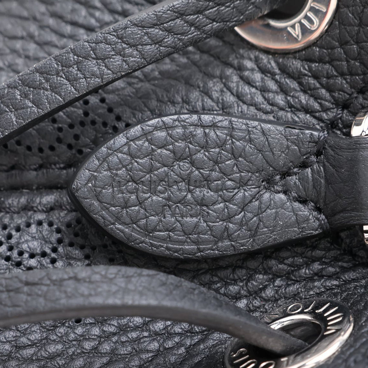 Louis Vuitton Monogram Mahina Bella — Black
