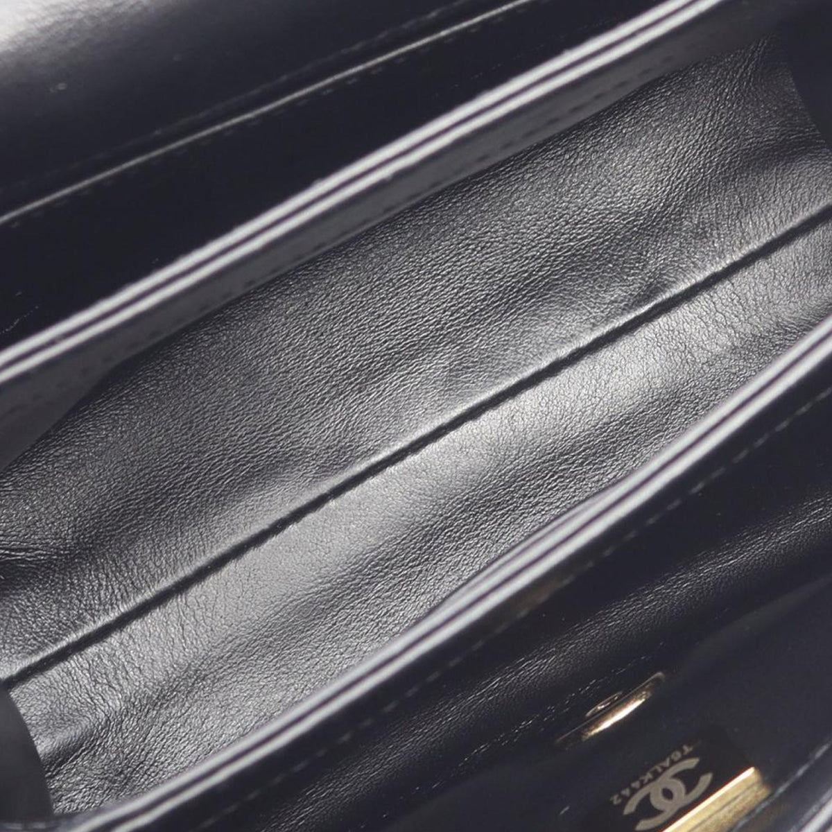 Chanel Mini Quilted Lambskin Color Match Flap — Black
