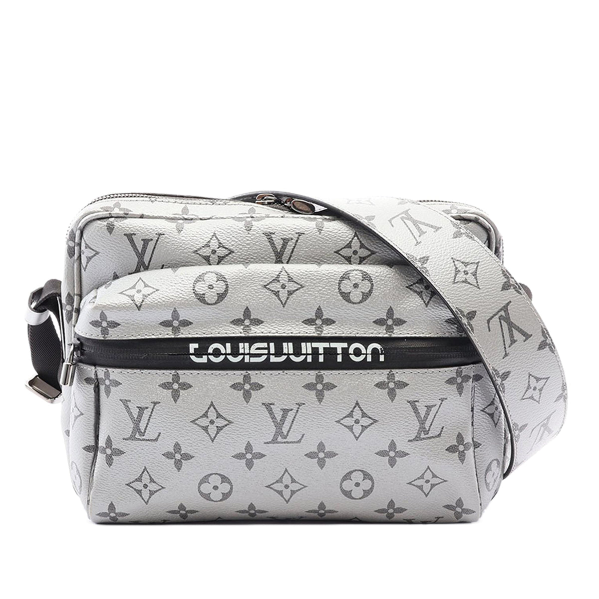 Louis Vuitton Monogram Reflect Outdoor Messenger PM — Silver