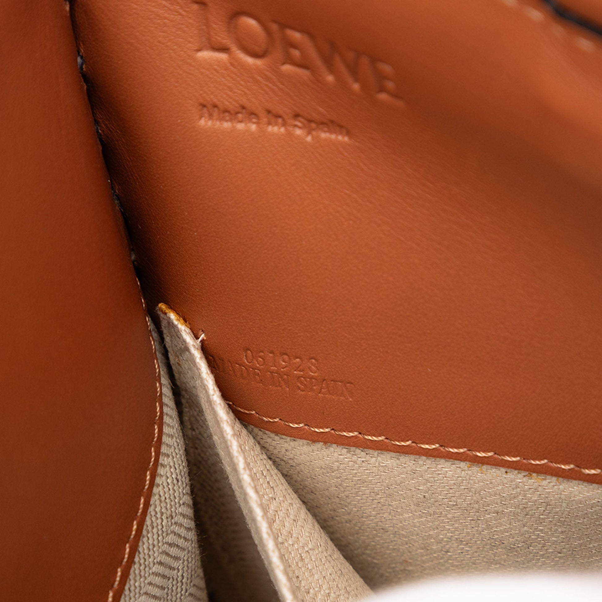 LOEWE Medium Anagram Felt Cushion Tote