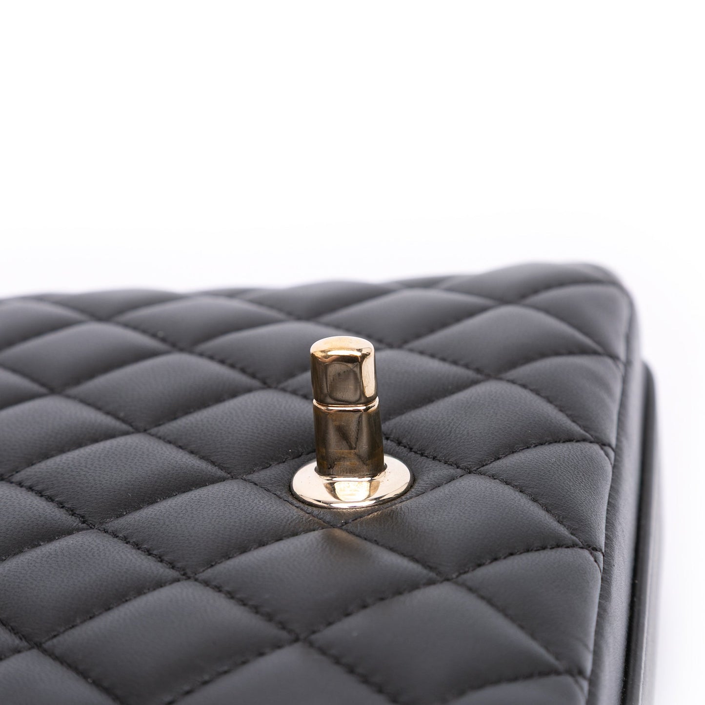 Chanel Quilted Calfskin Bolero de Chanel Flap