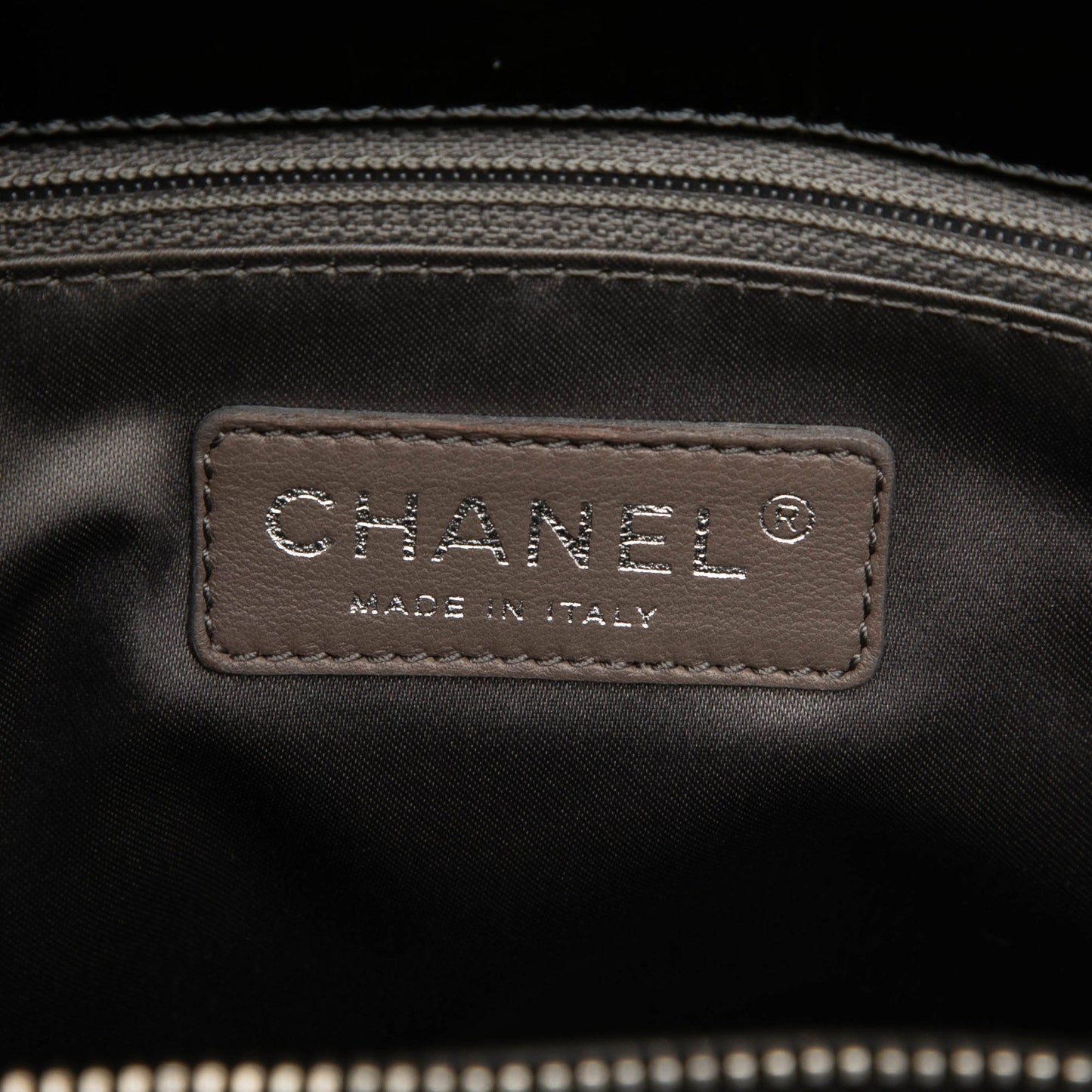 Chanel CC Crinkled Calfskin Chain Shopping Tote