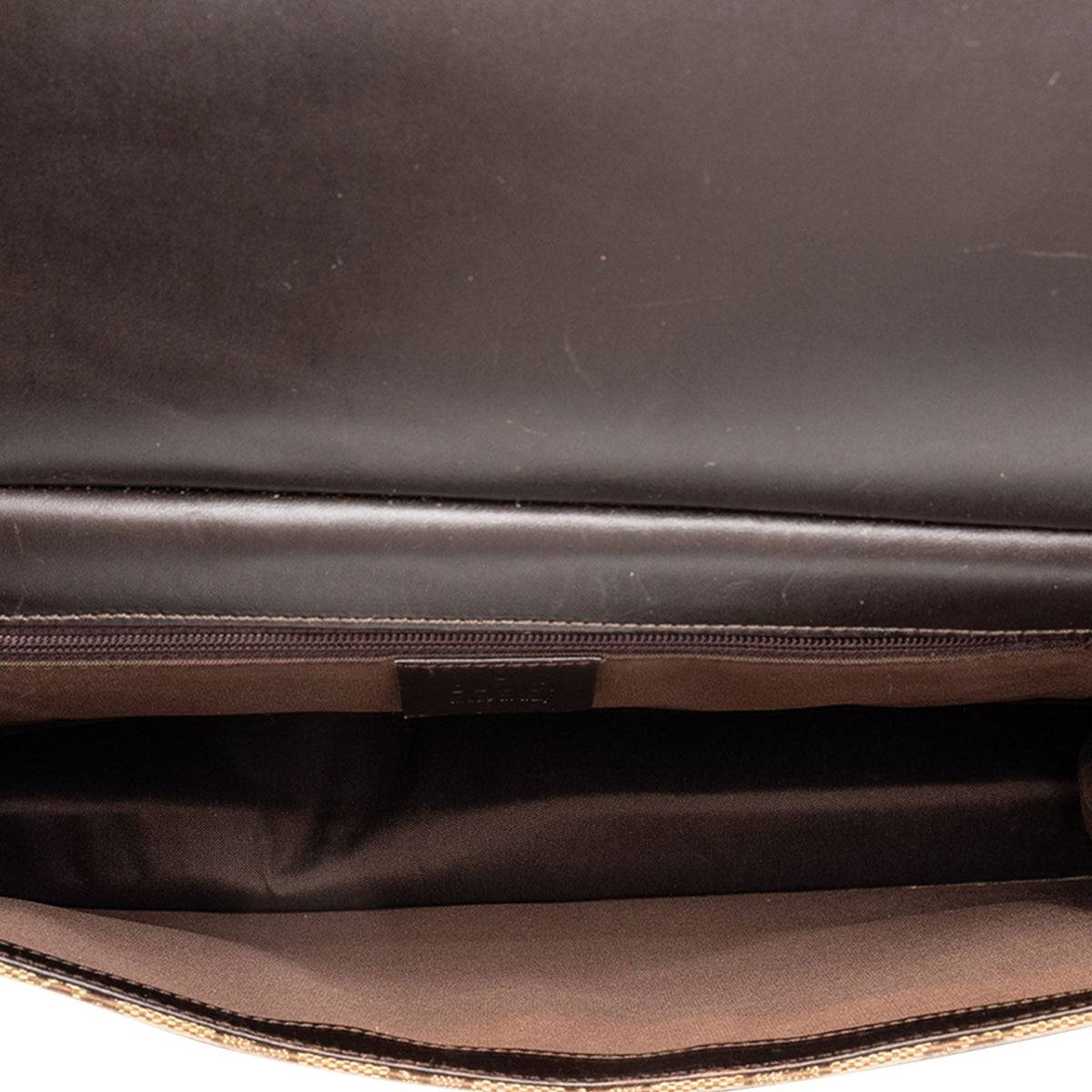 Gucci GG Canvas Flap Handbag — Beige