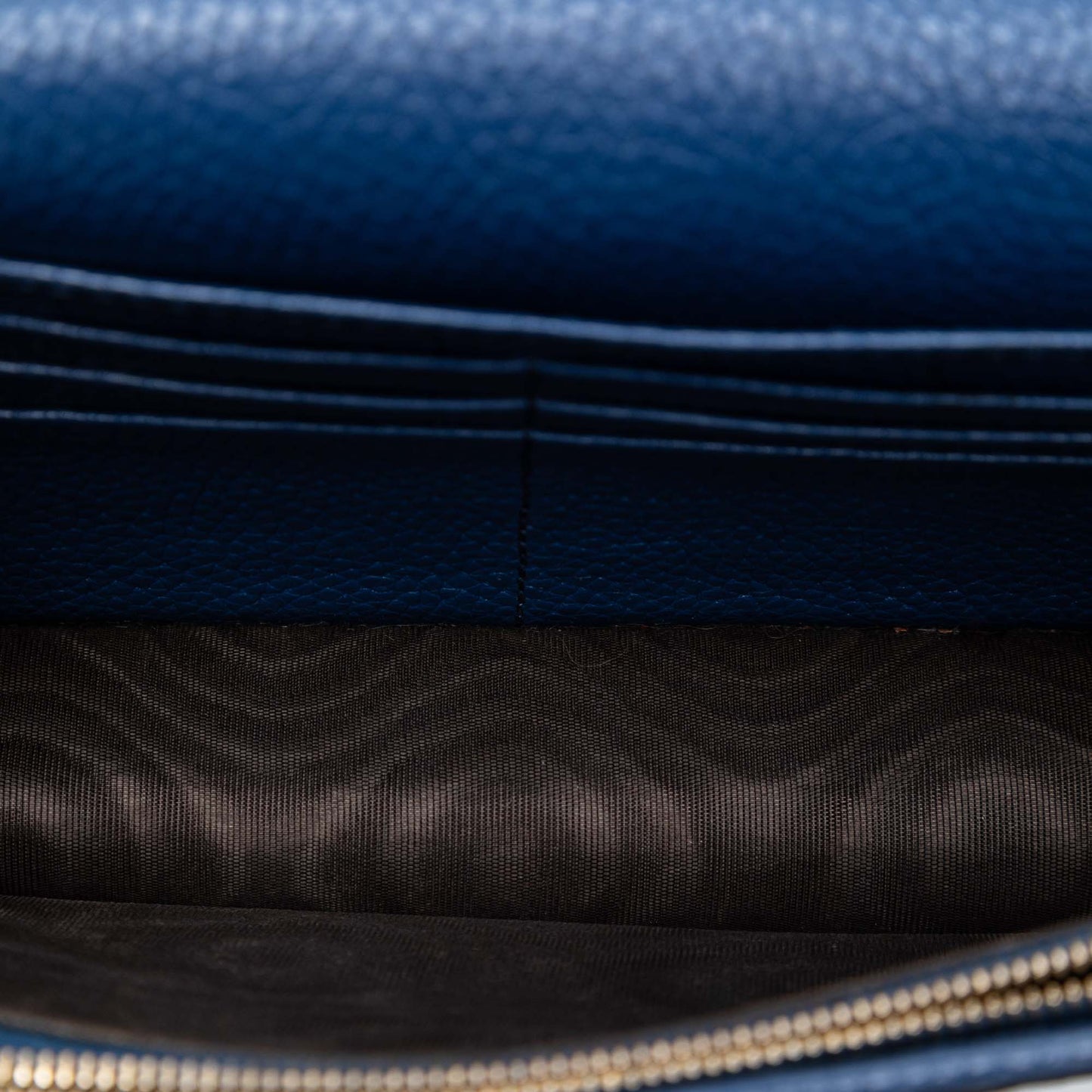 Pebbled Calfskin Soho Wallet On Chain