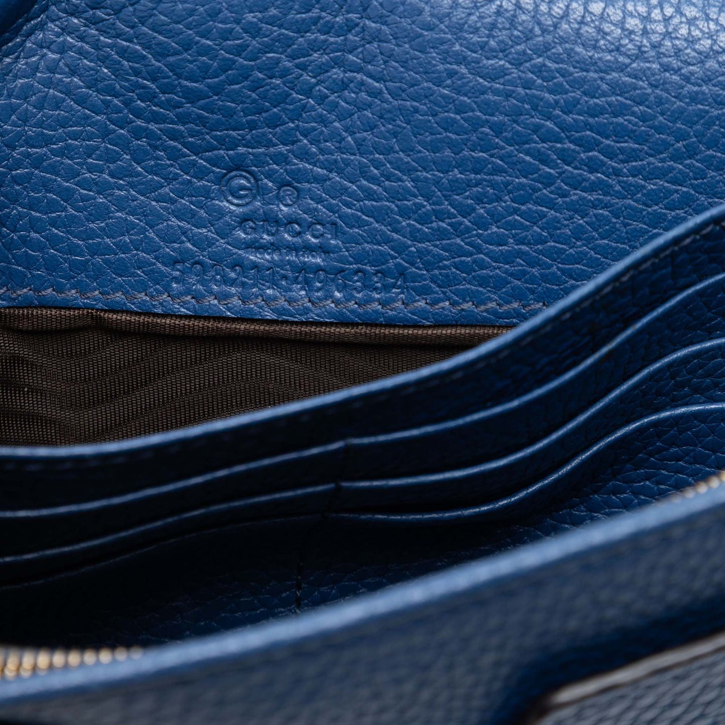 Pebbled Calfskin Soho Wallet On Chain