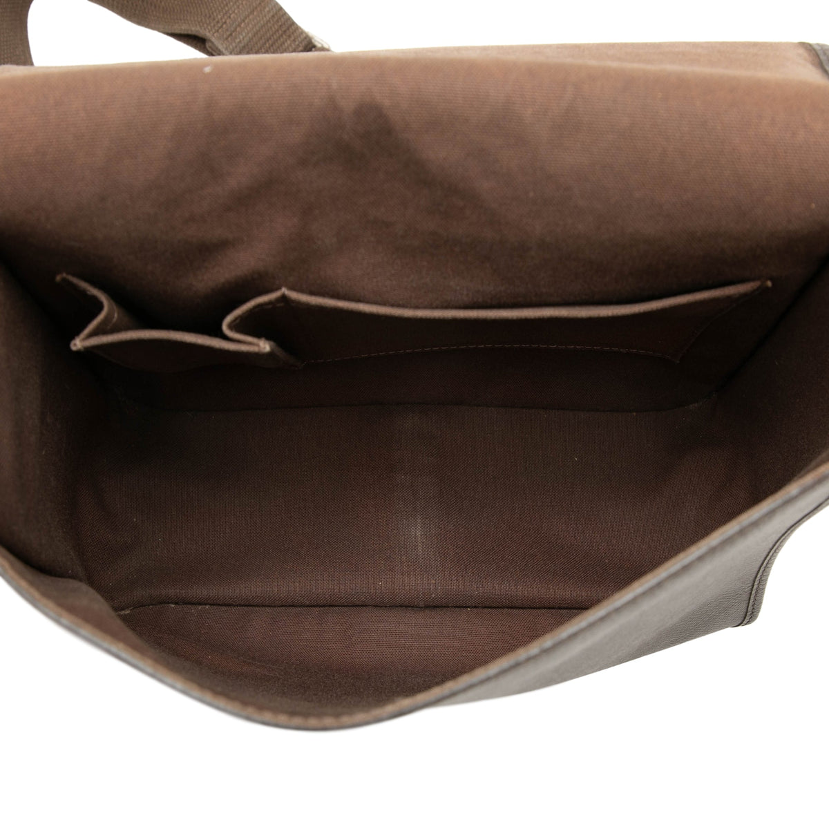 Louis Vuitton Taiga Andrei