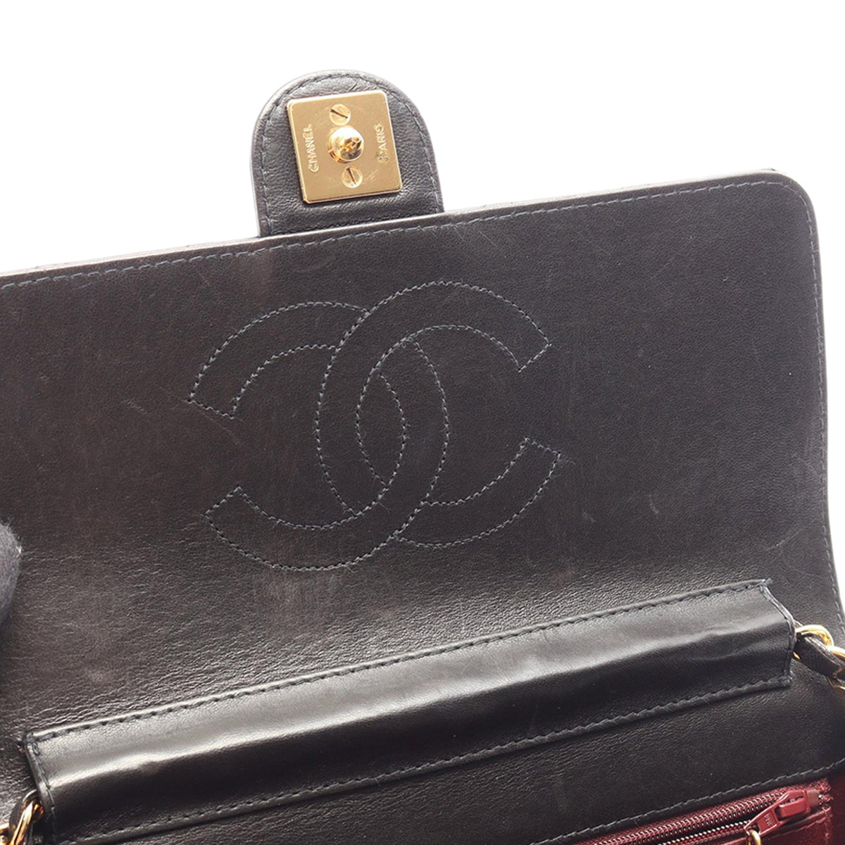 Chanel Quilted Lambskin Single Flap — Black