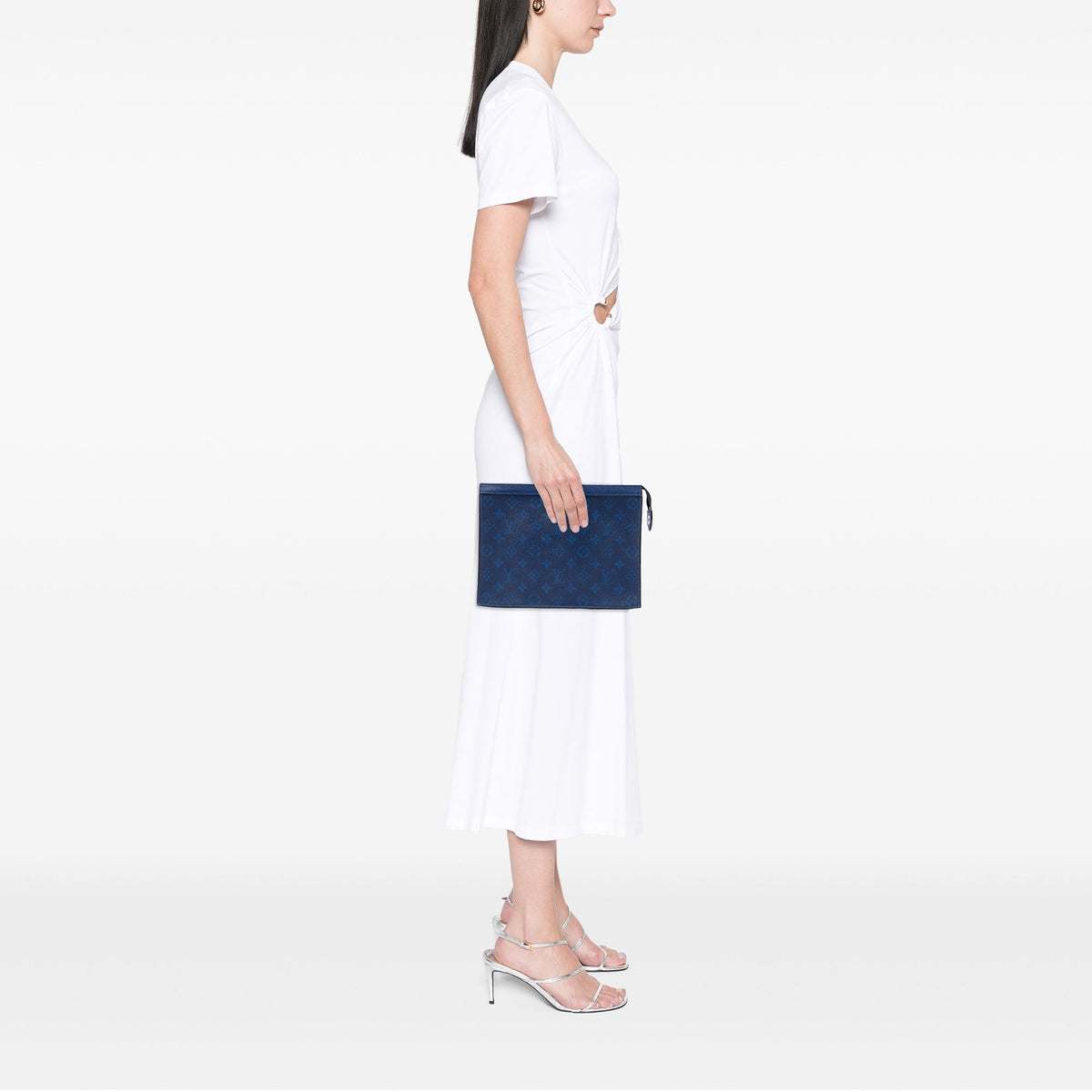 Louis Vuitton Monogram Taigarama Pochette Voyage MM — Blue