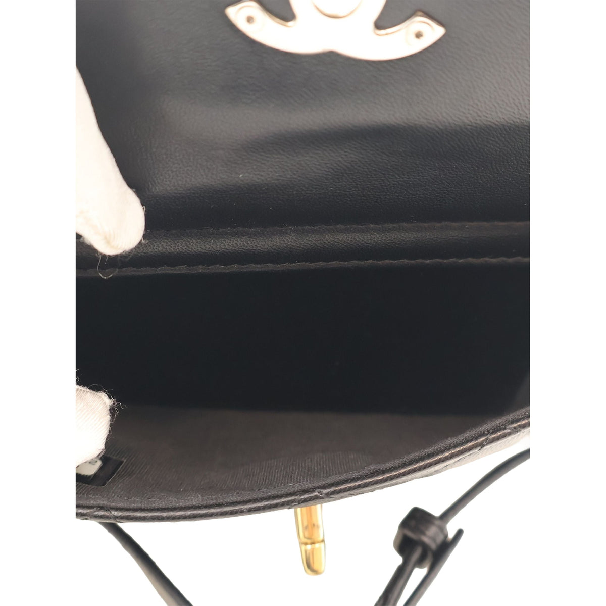 Chanel Quilted Lambskin Front Pocket Clutch With Chain — Black