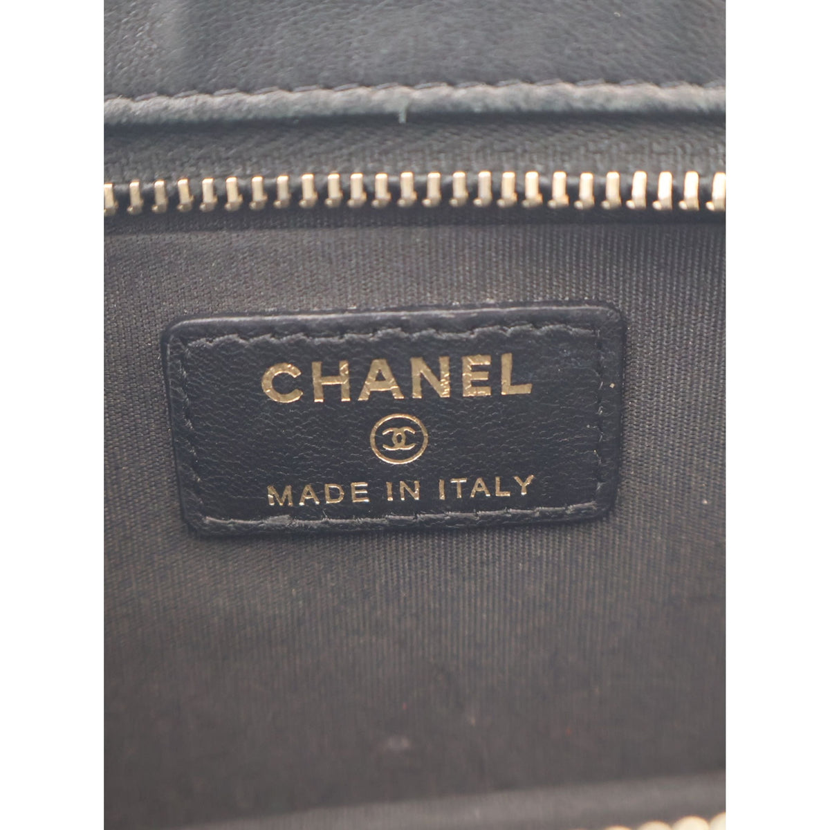 Chanel Quilted Lambskin Front Pocket Clutch With Chain — Black