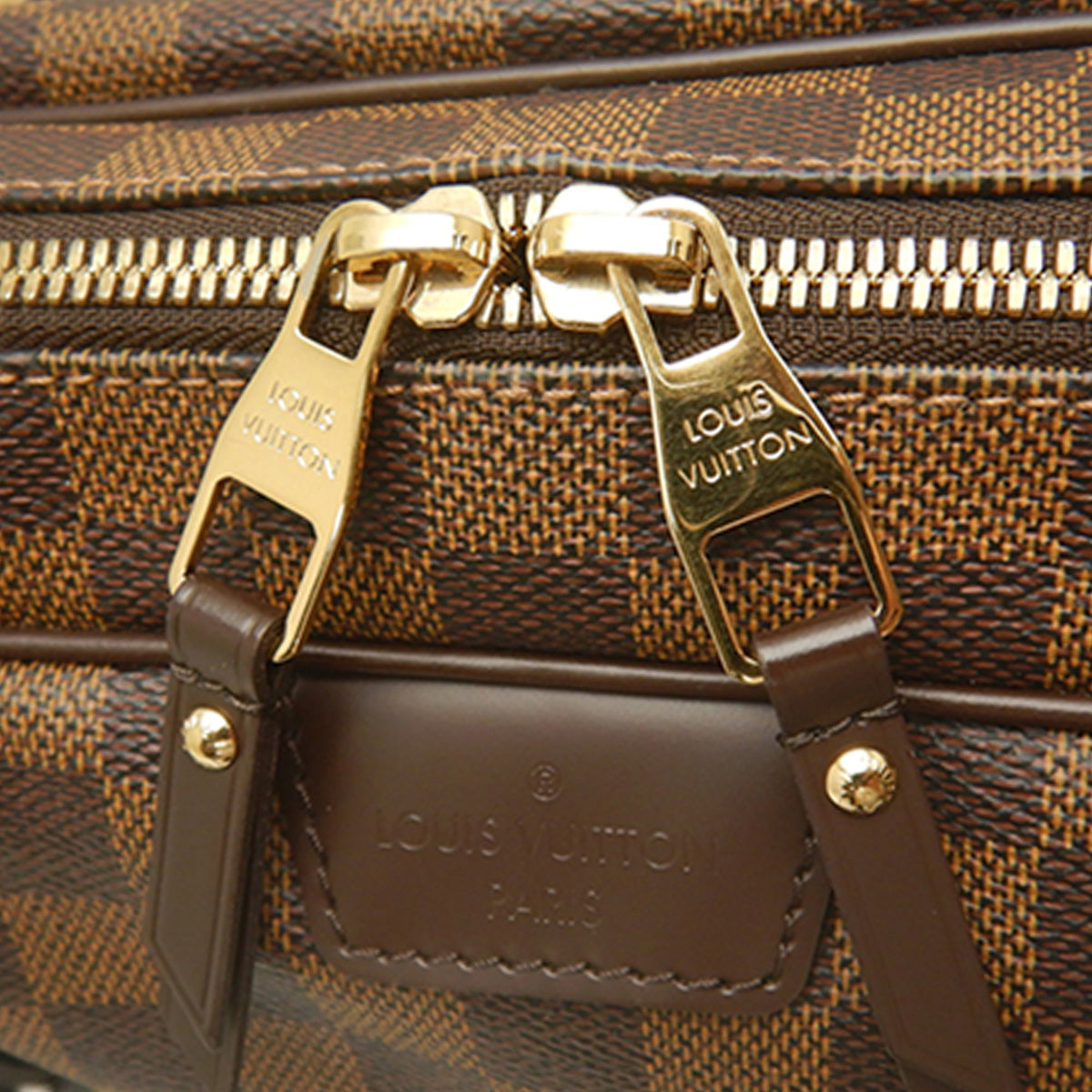 Louis Vuitton Damier Ebene Rivington GM — Brown