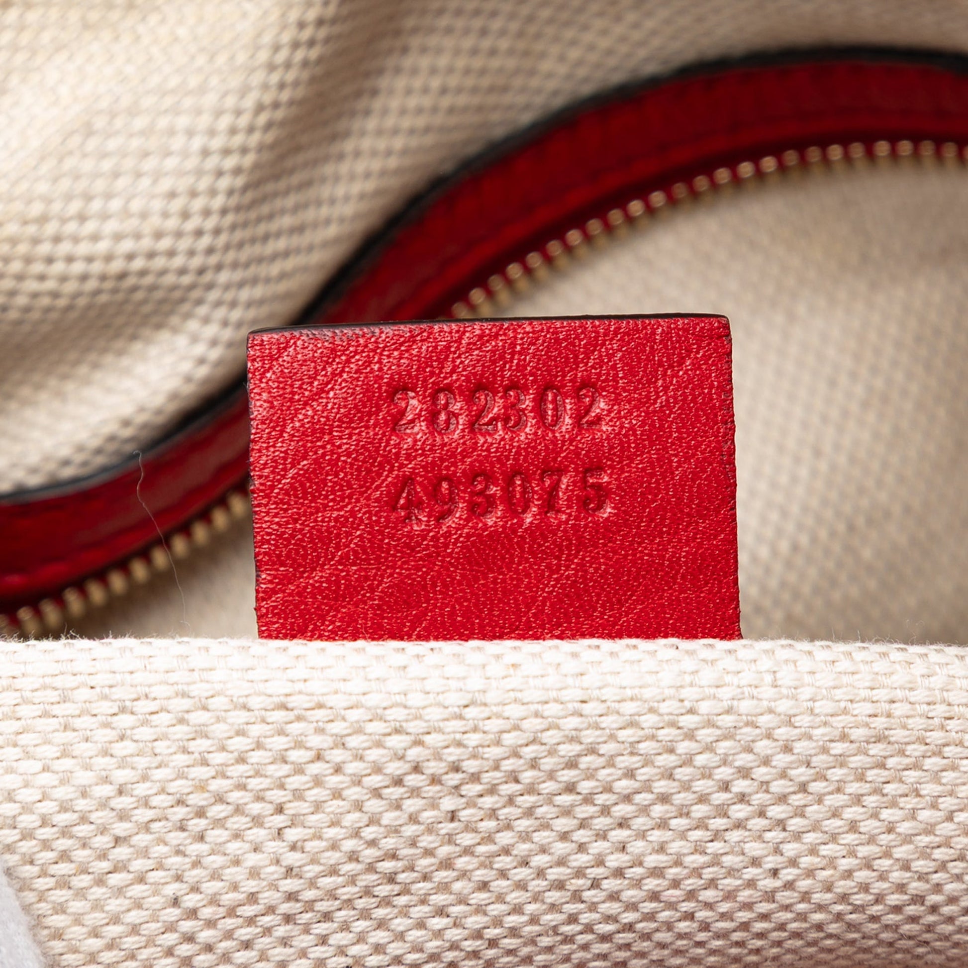 Gucci Medium Pebbled Calfskin Soho Boston Bag