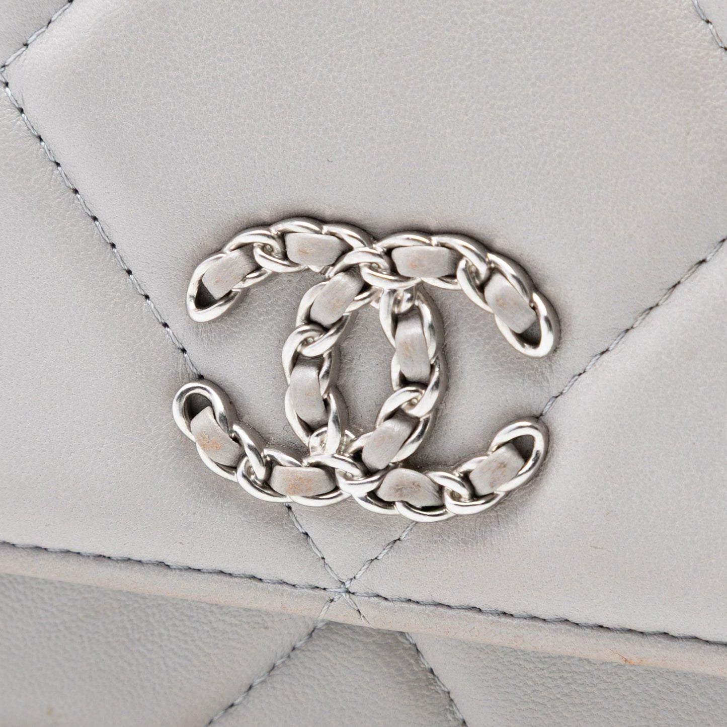 Chanel Quilted Lambskin 19 Wallet on Chain