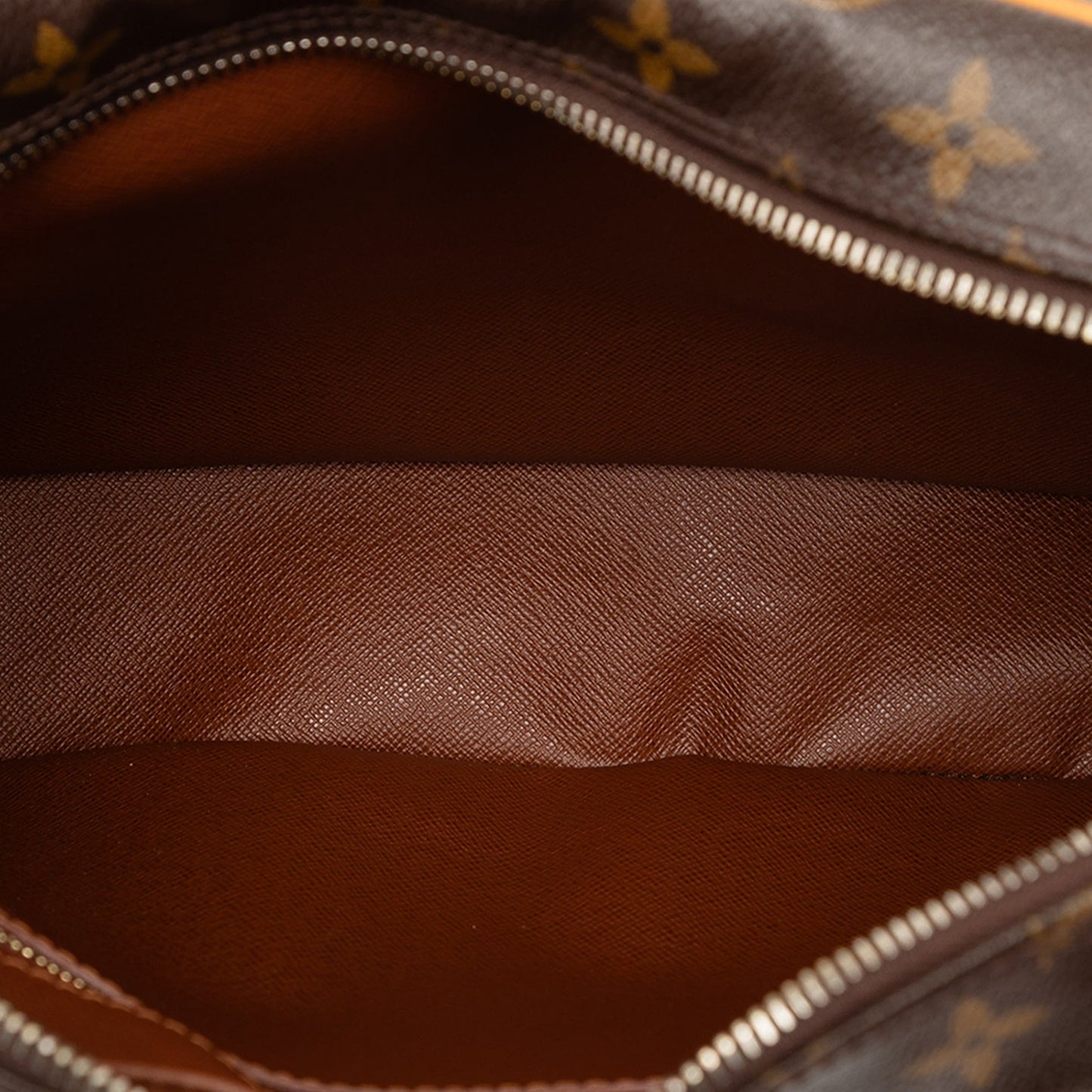 Louis Vuitton Monogram Nil Crossbody