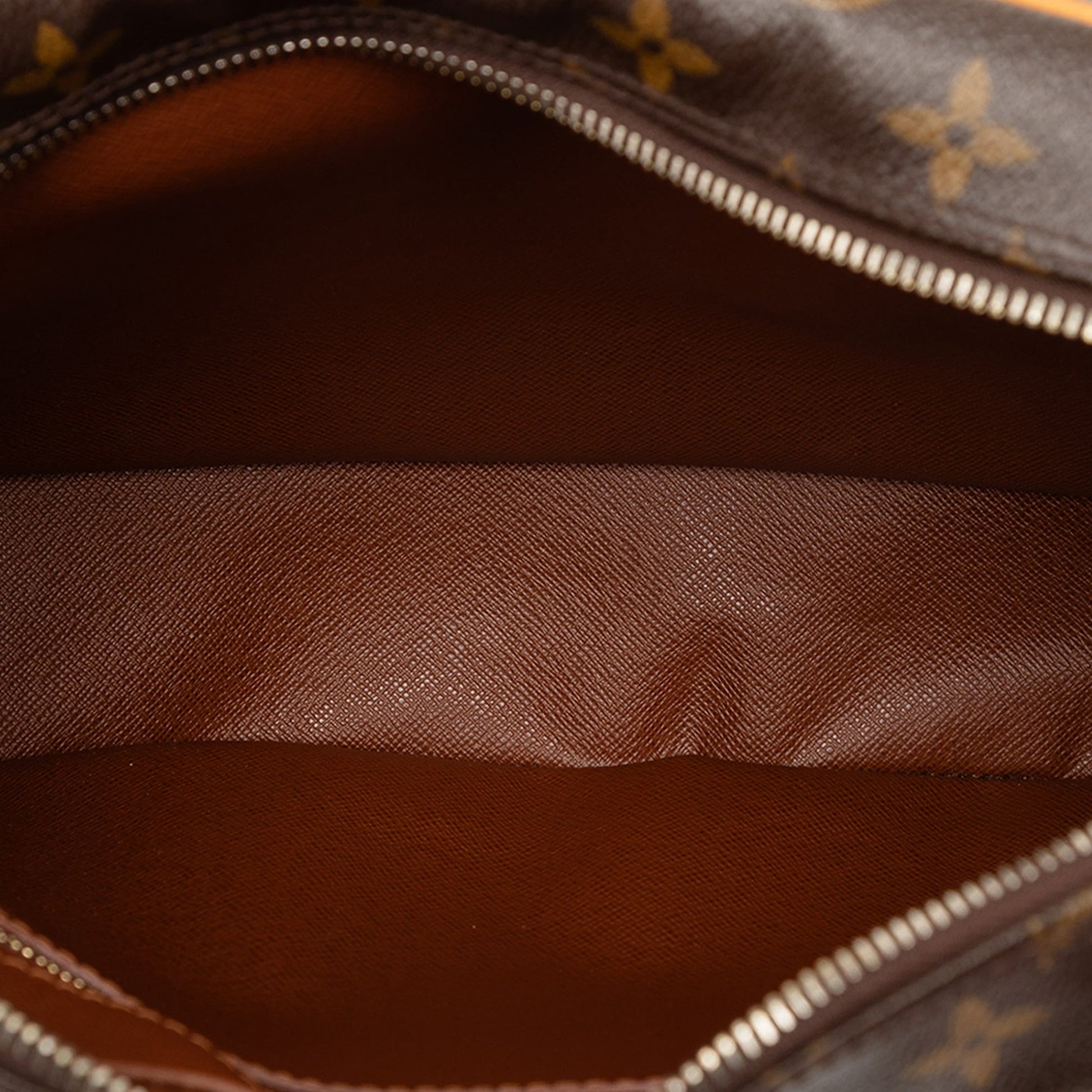 Louis Vuitton Monogram Nil Crossbody