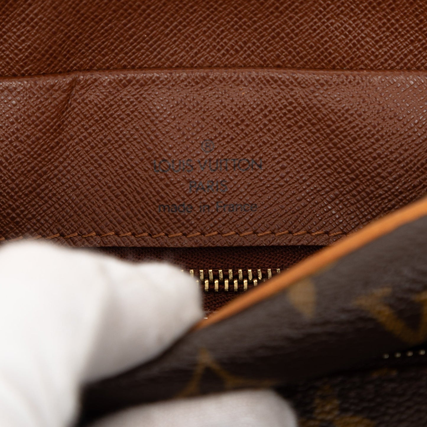 Louis Vuitton Monogram Nil Crossbody