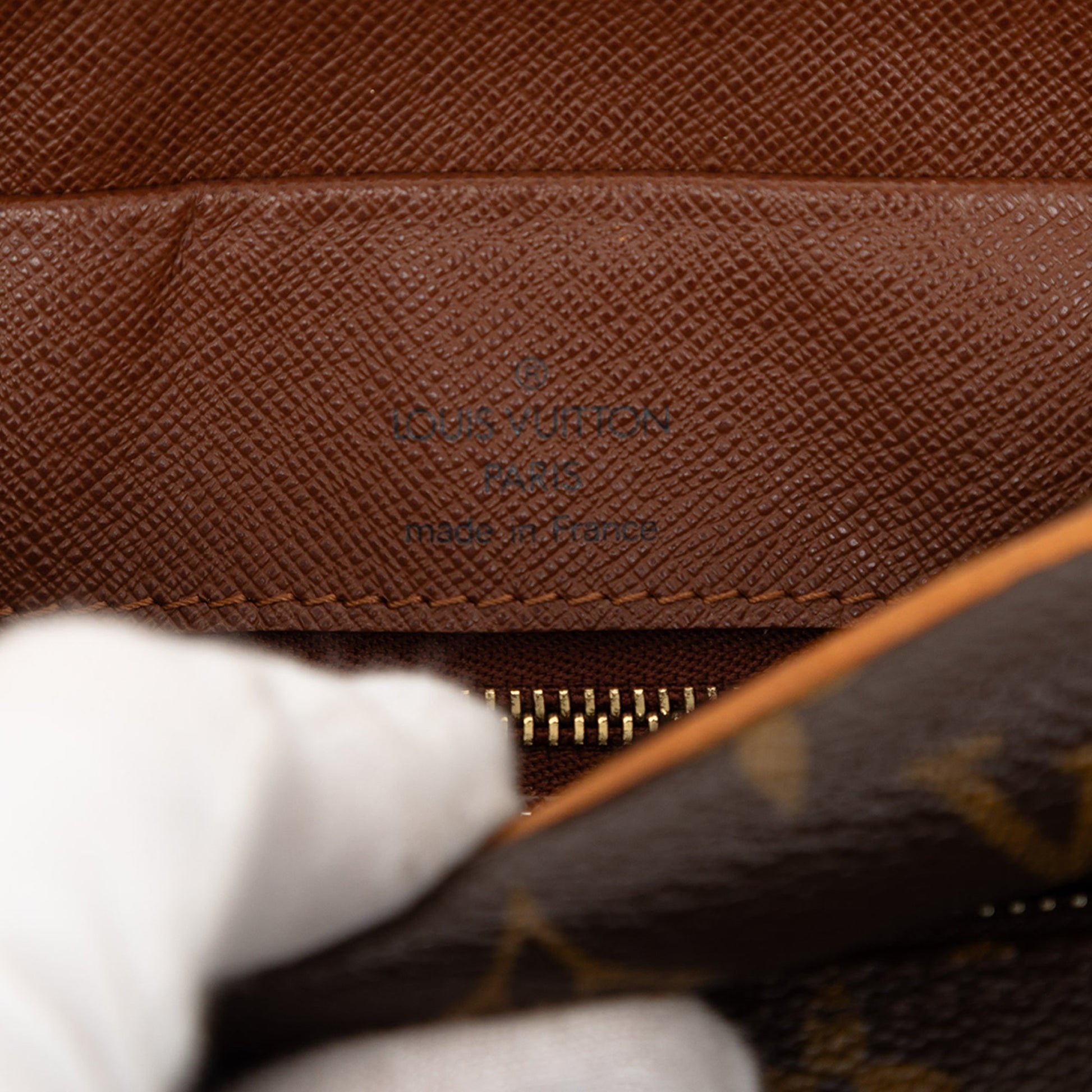 Louis Vuitton Monogram Nil Crossbody