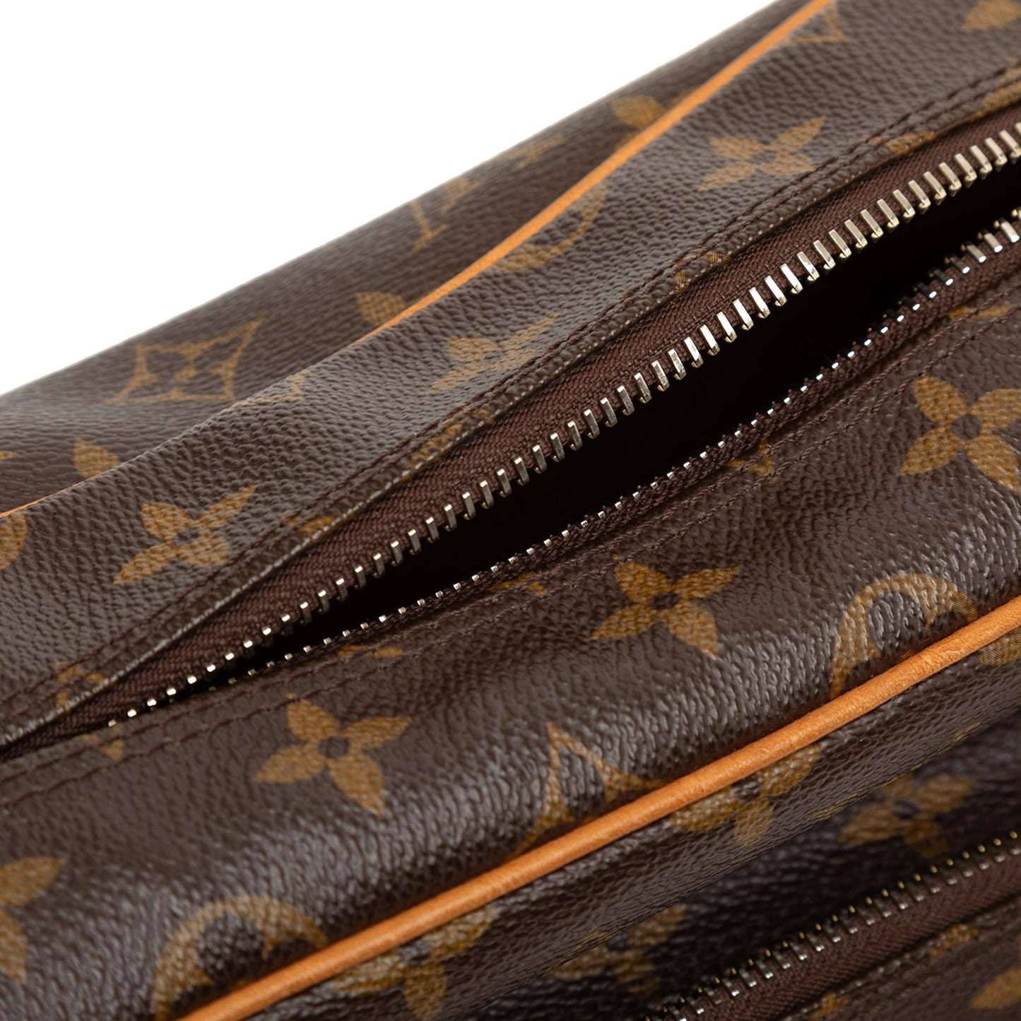 Louis Vuitton Monogram Nil Crossbody