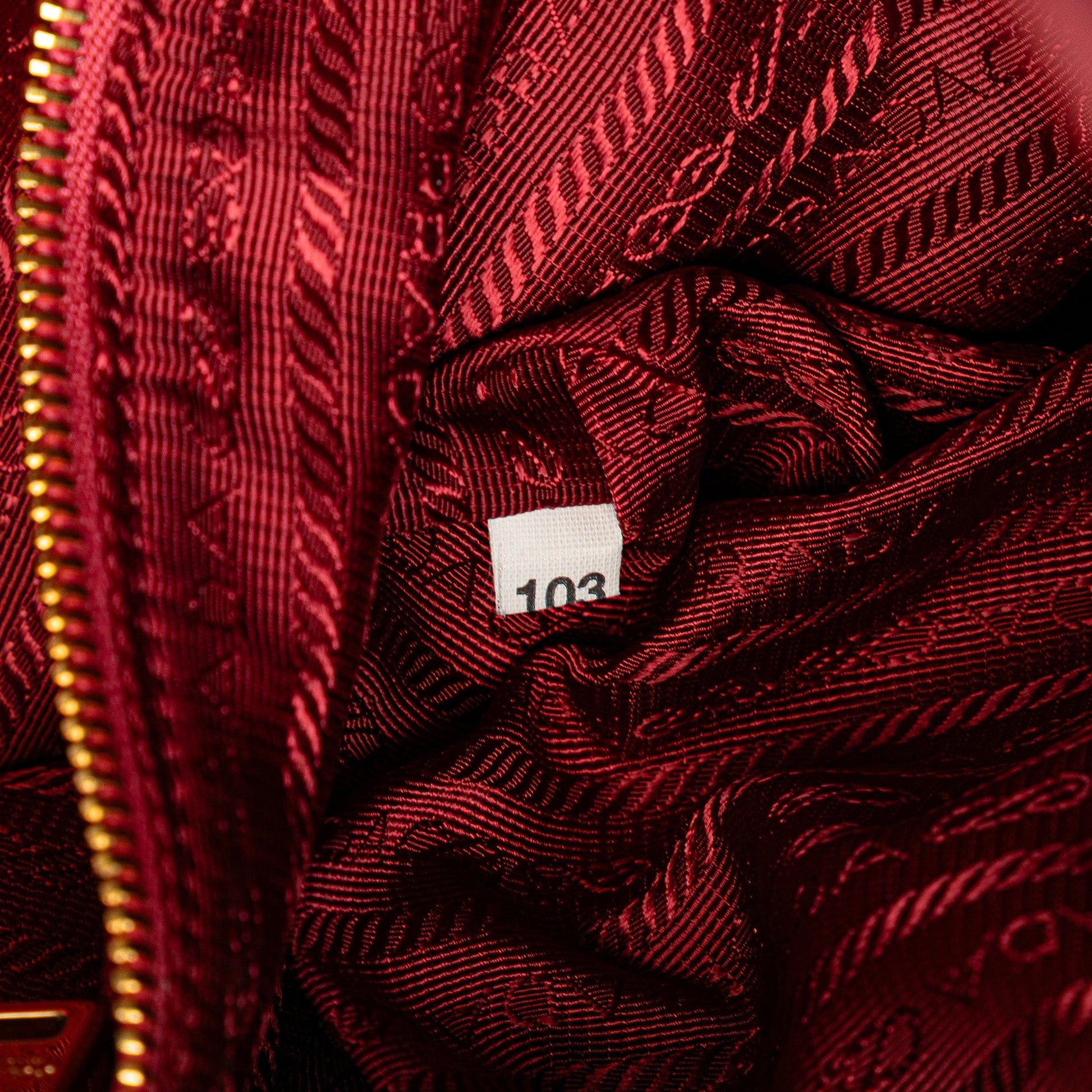 Prada Vitello Daino Open Convertible Tote