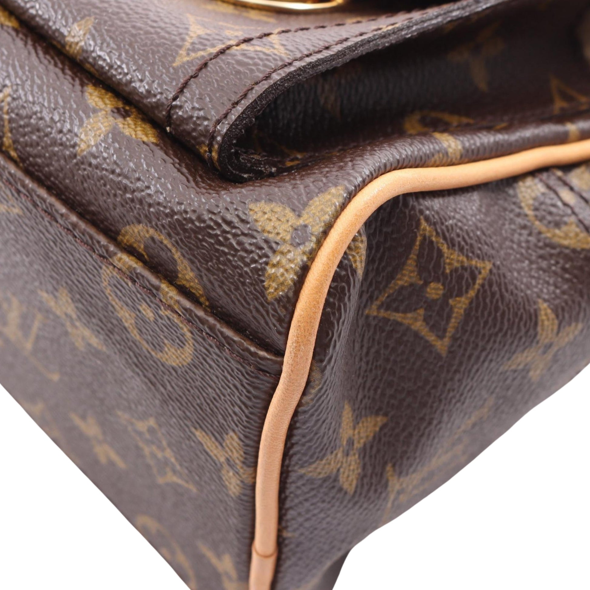 Louis Vuitton Monogram Manhattan PM