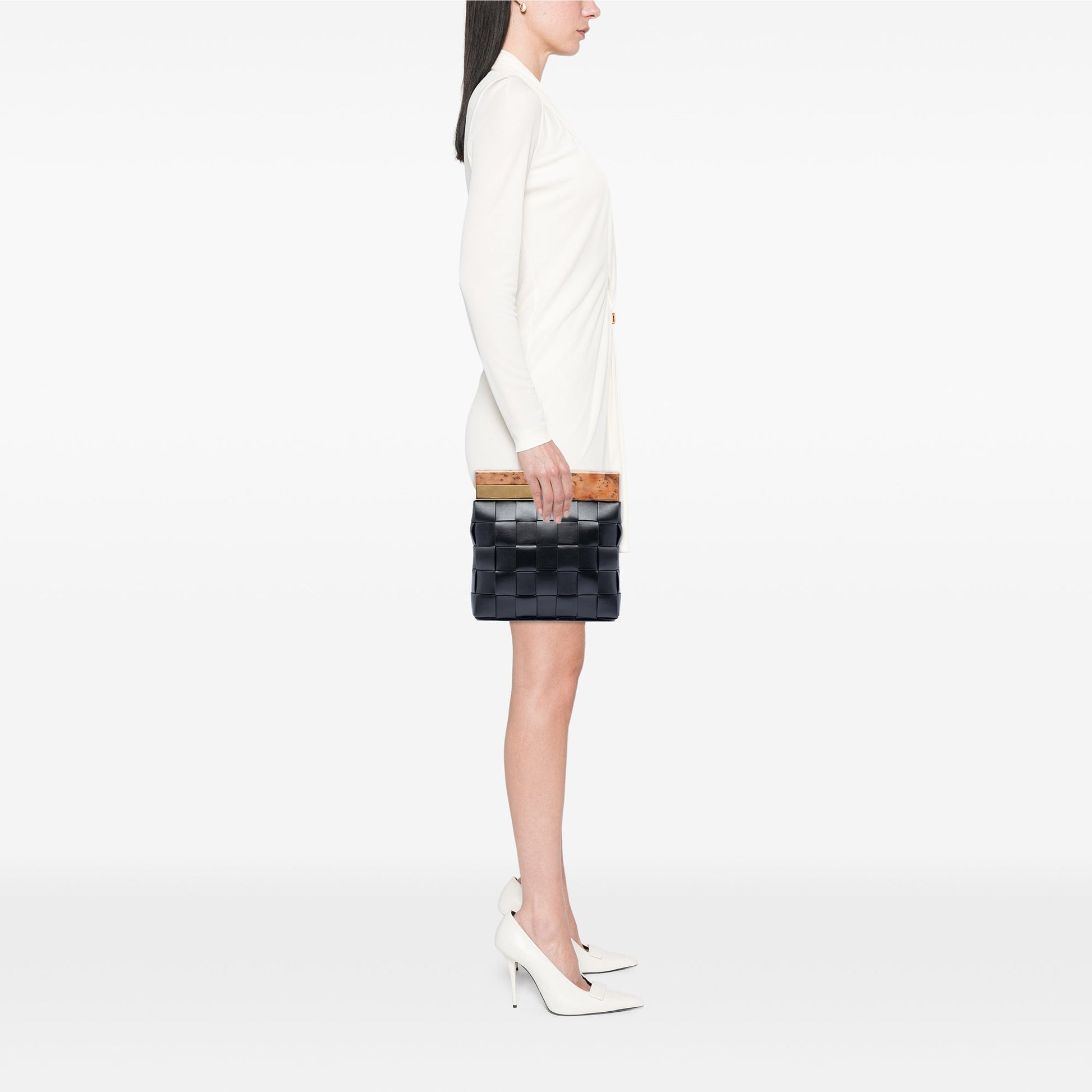 Bottega Veneta Lambskin Maxi Intrecciato The Snap Clutch
