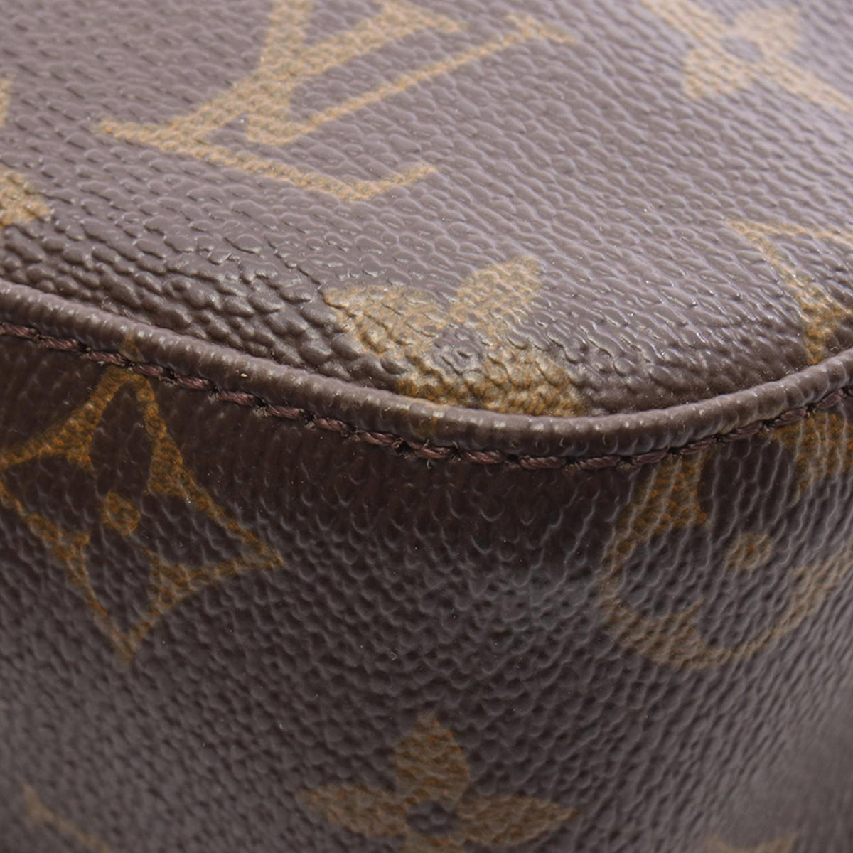 Louis Vuitton Monogram Looping MM